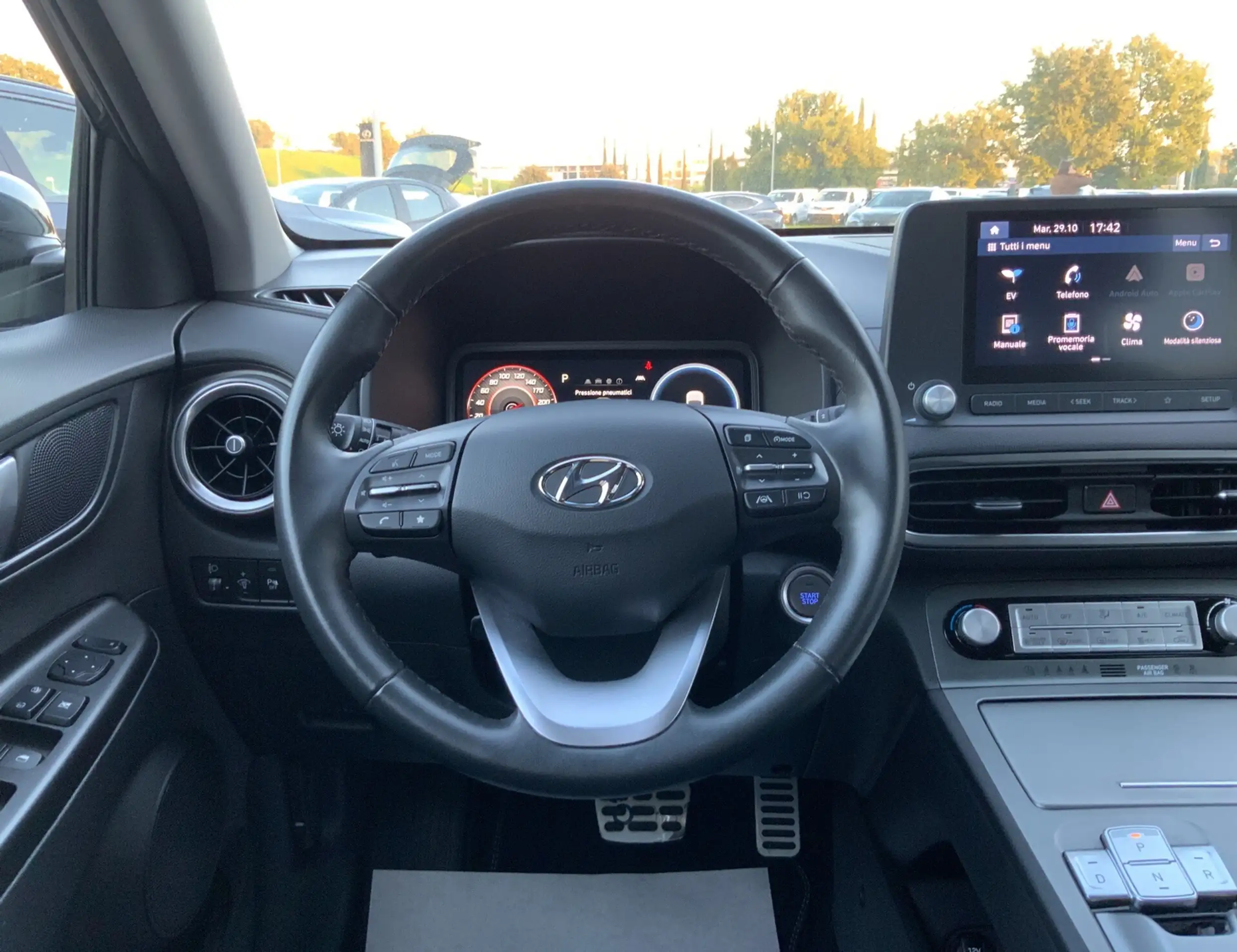 Hyundai - KONA