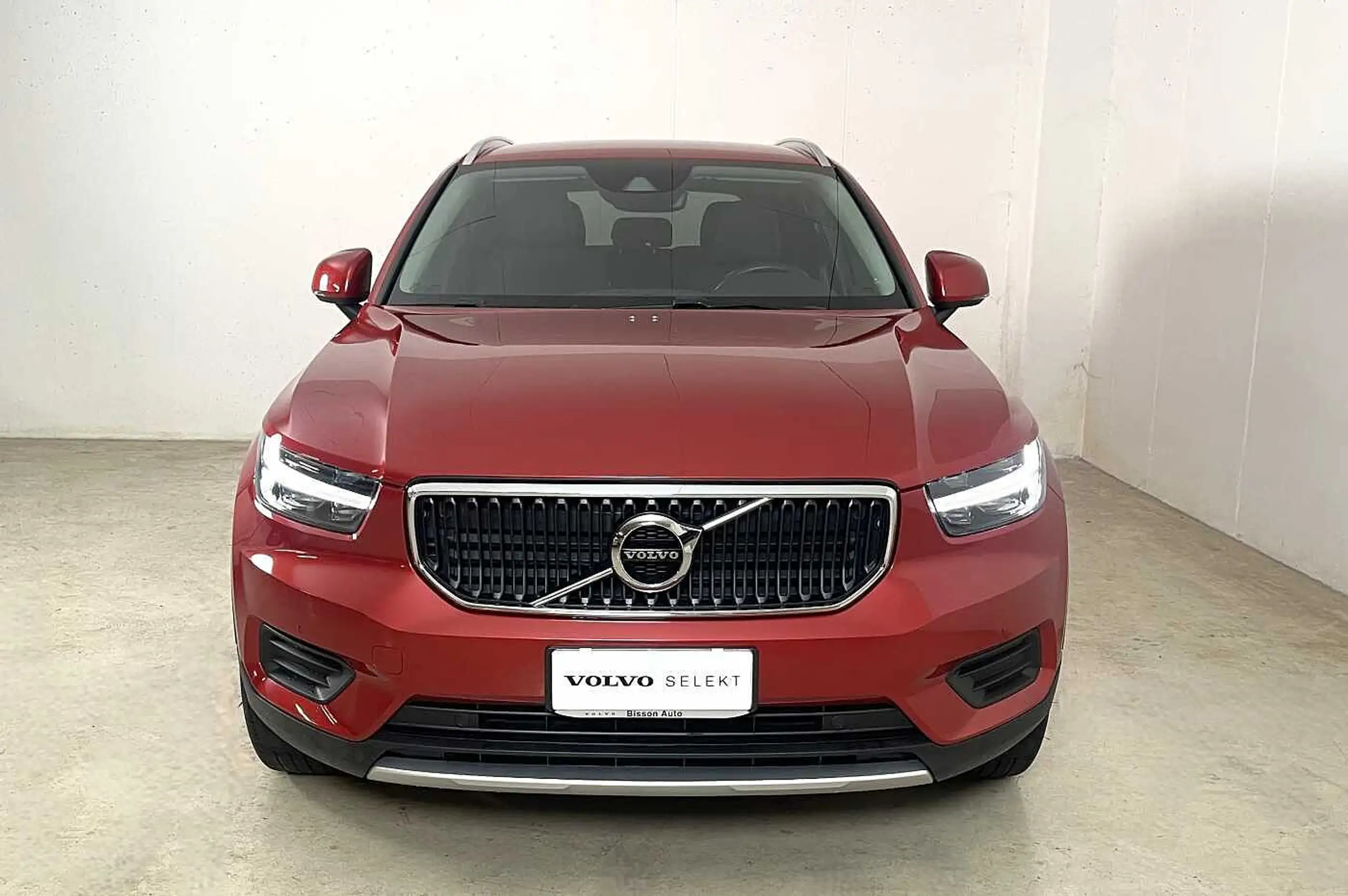 Volvo - XC40