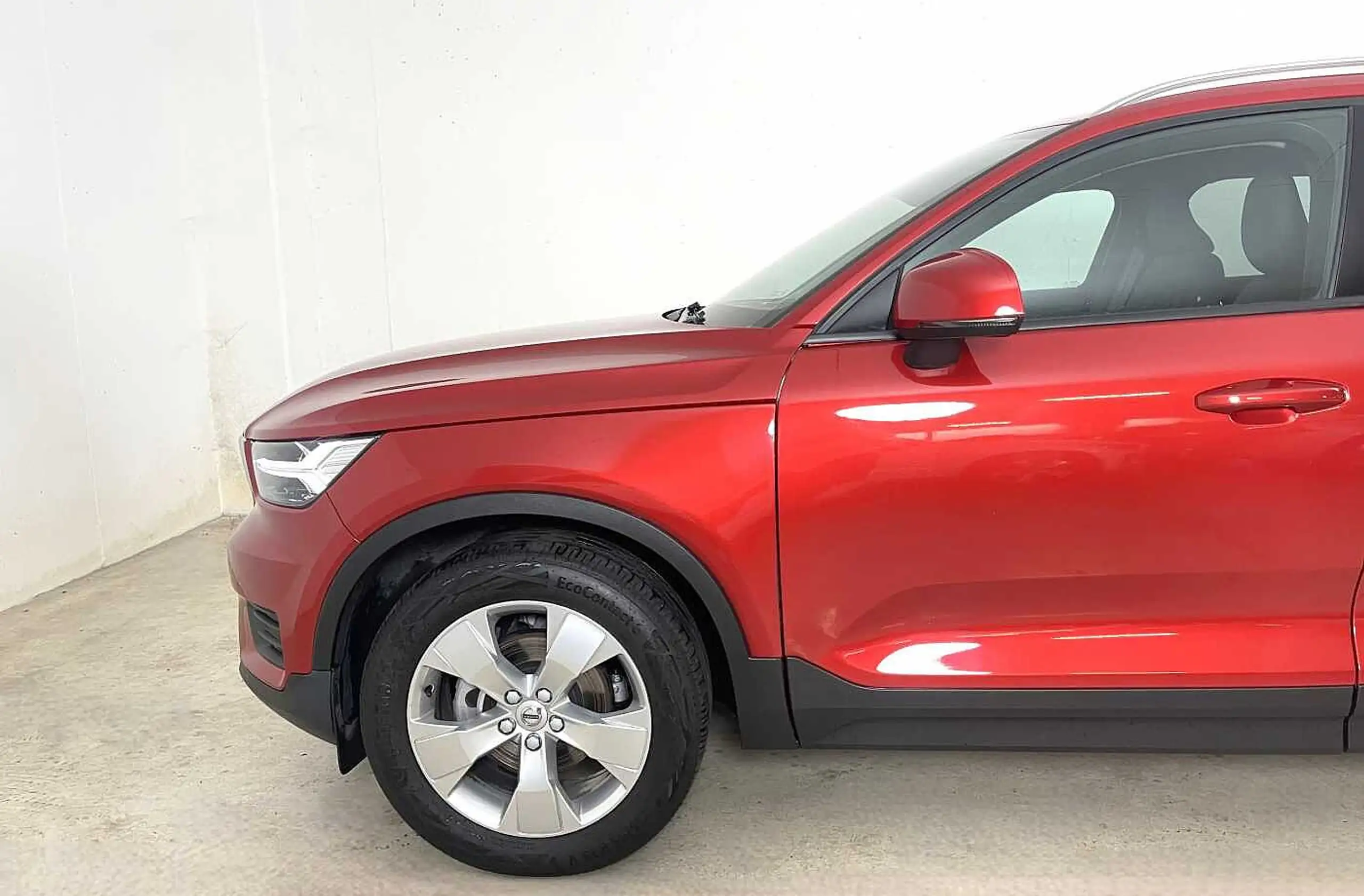 Volvo - XC40