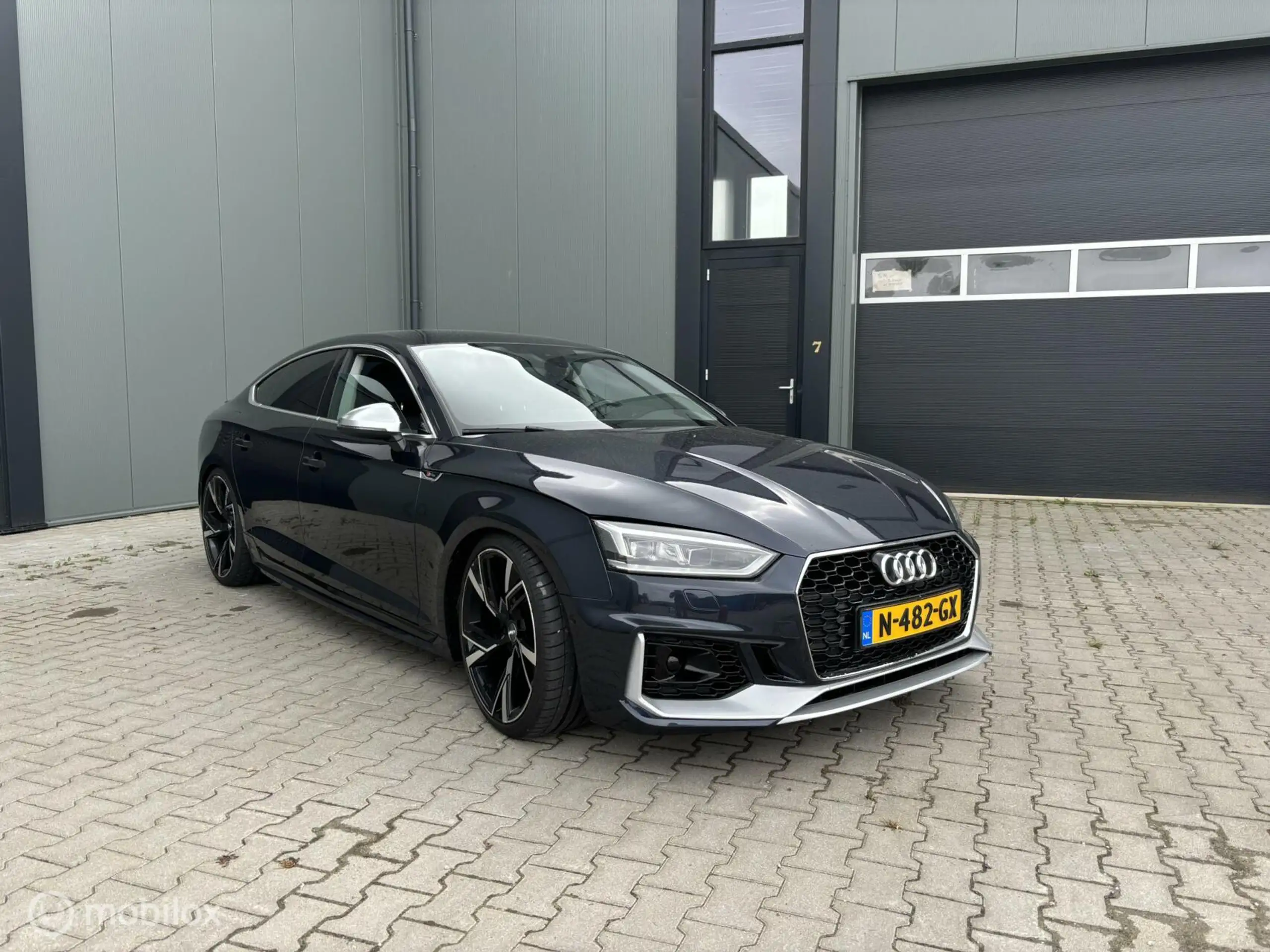 Audi - A5