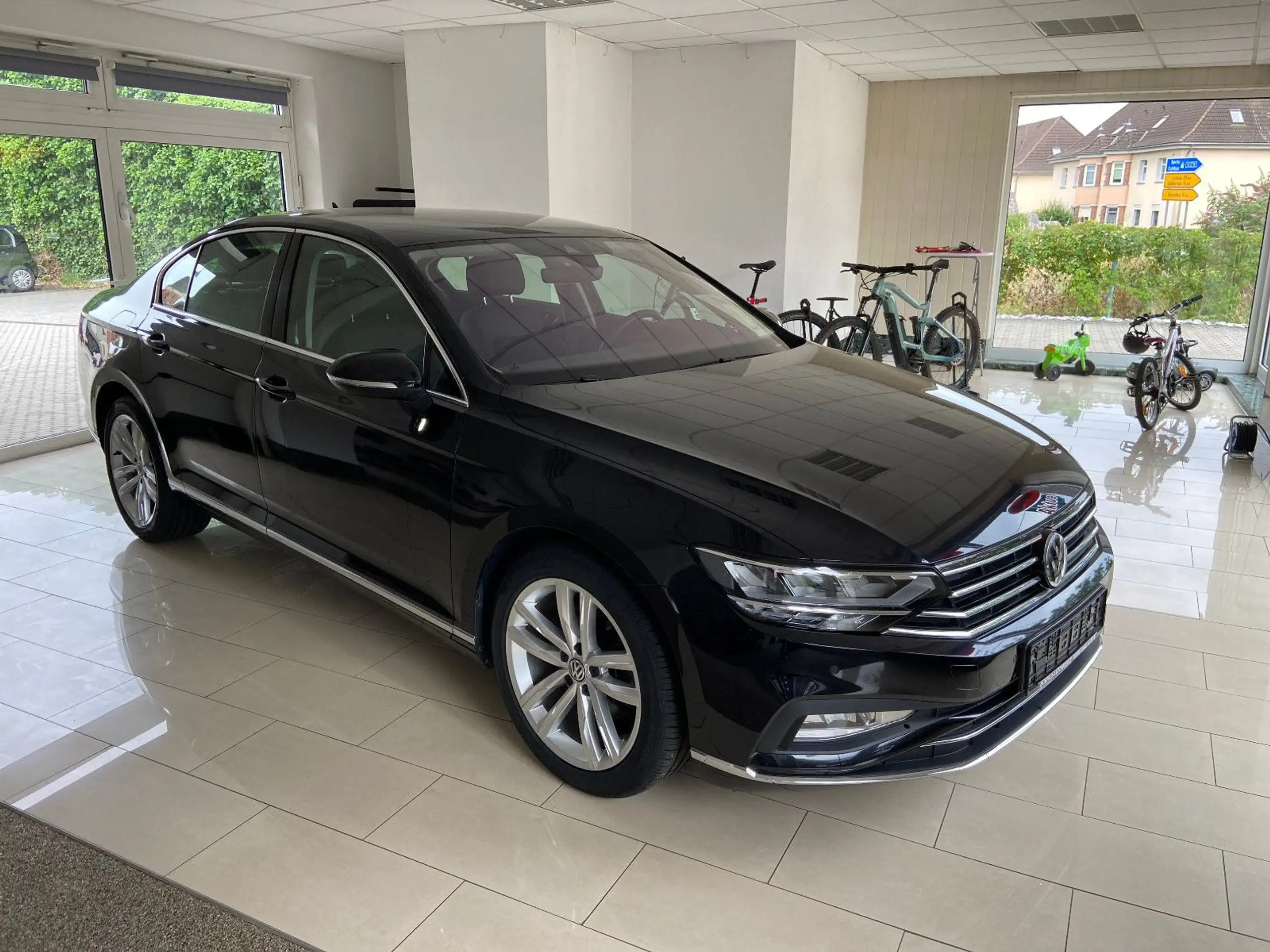 Volkswagen - Passat