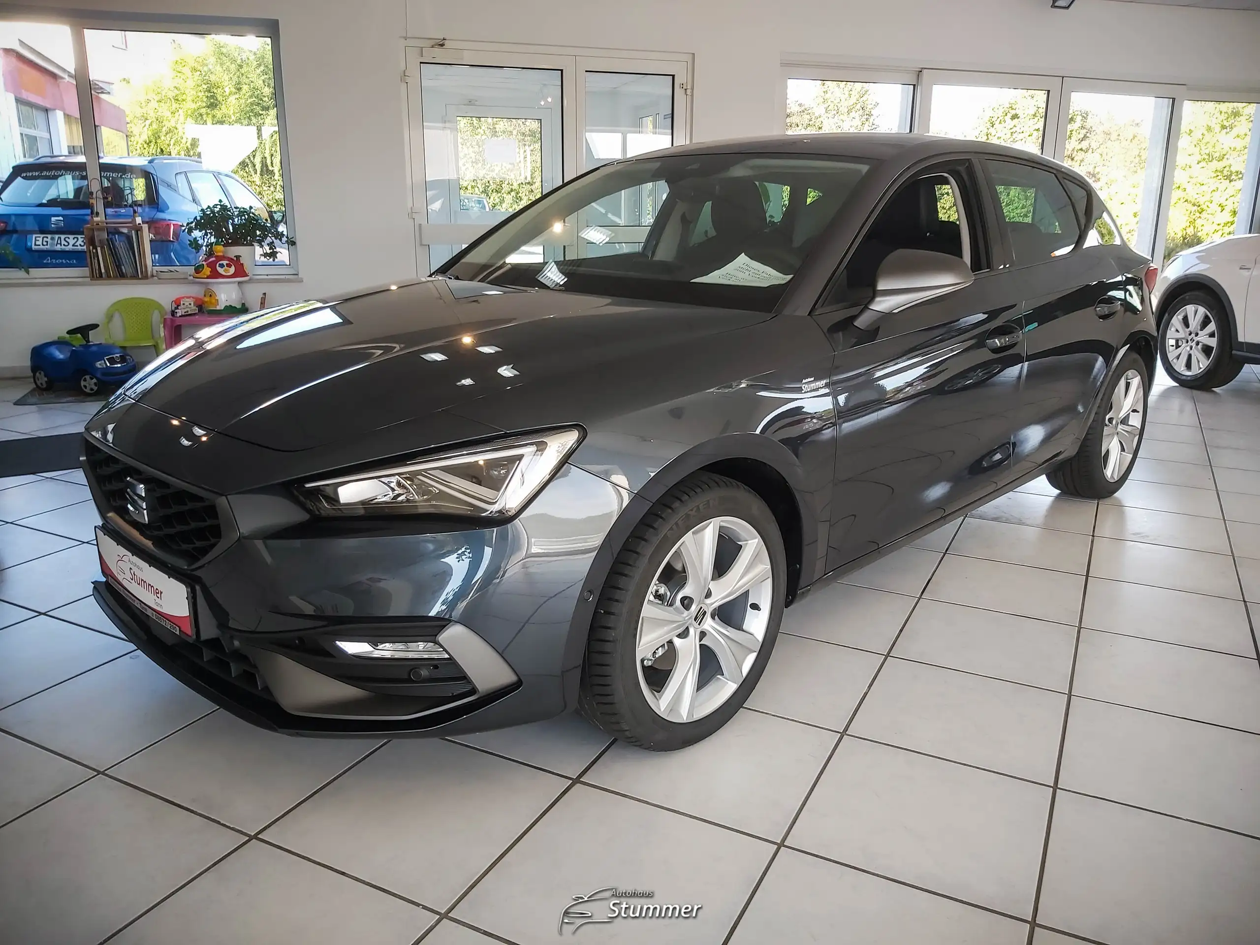 SEAT - Leon