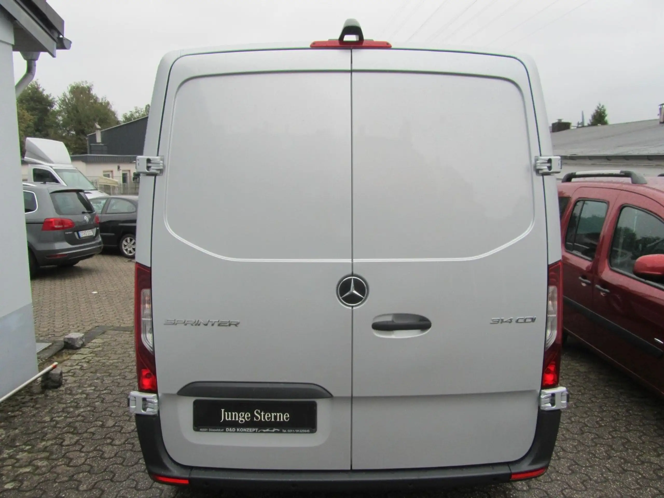 Mercedes-Benz - Sprinter