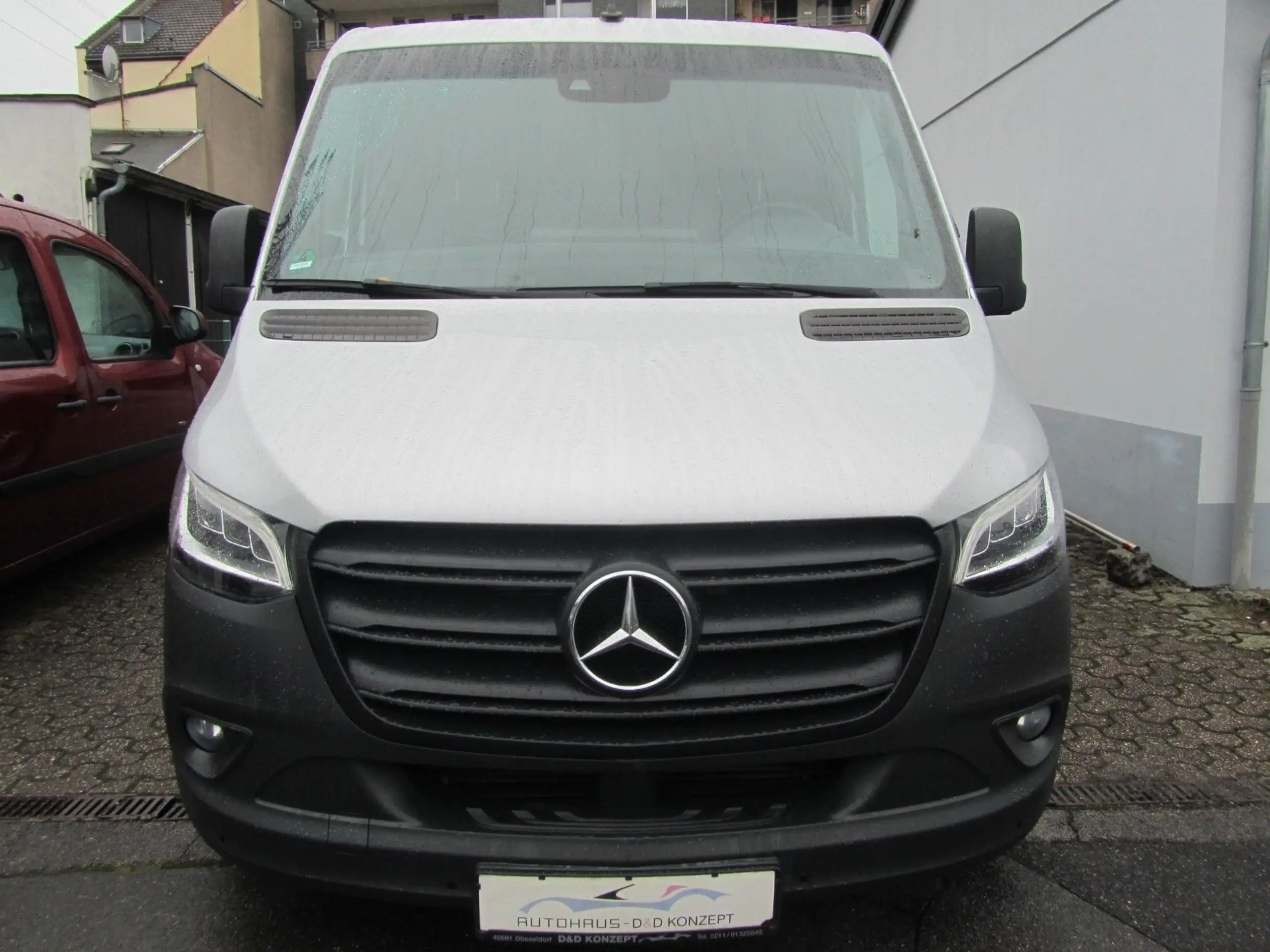 Mercedes-Benz - Sprinter