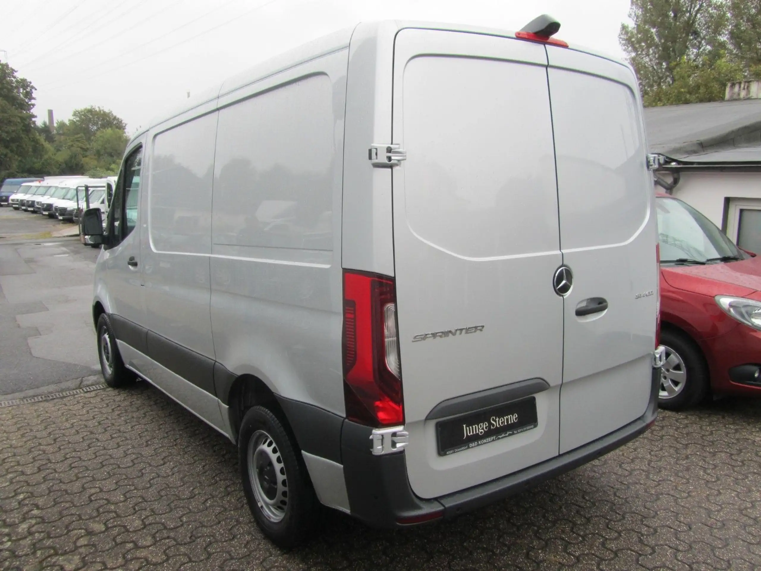 Mercedes-Benz - Sprinter