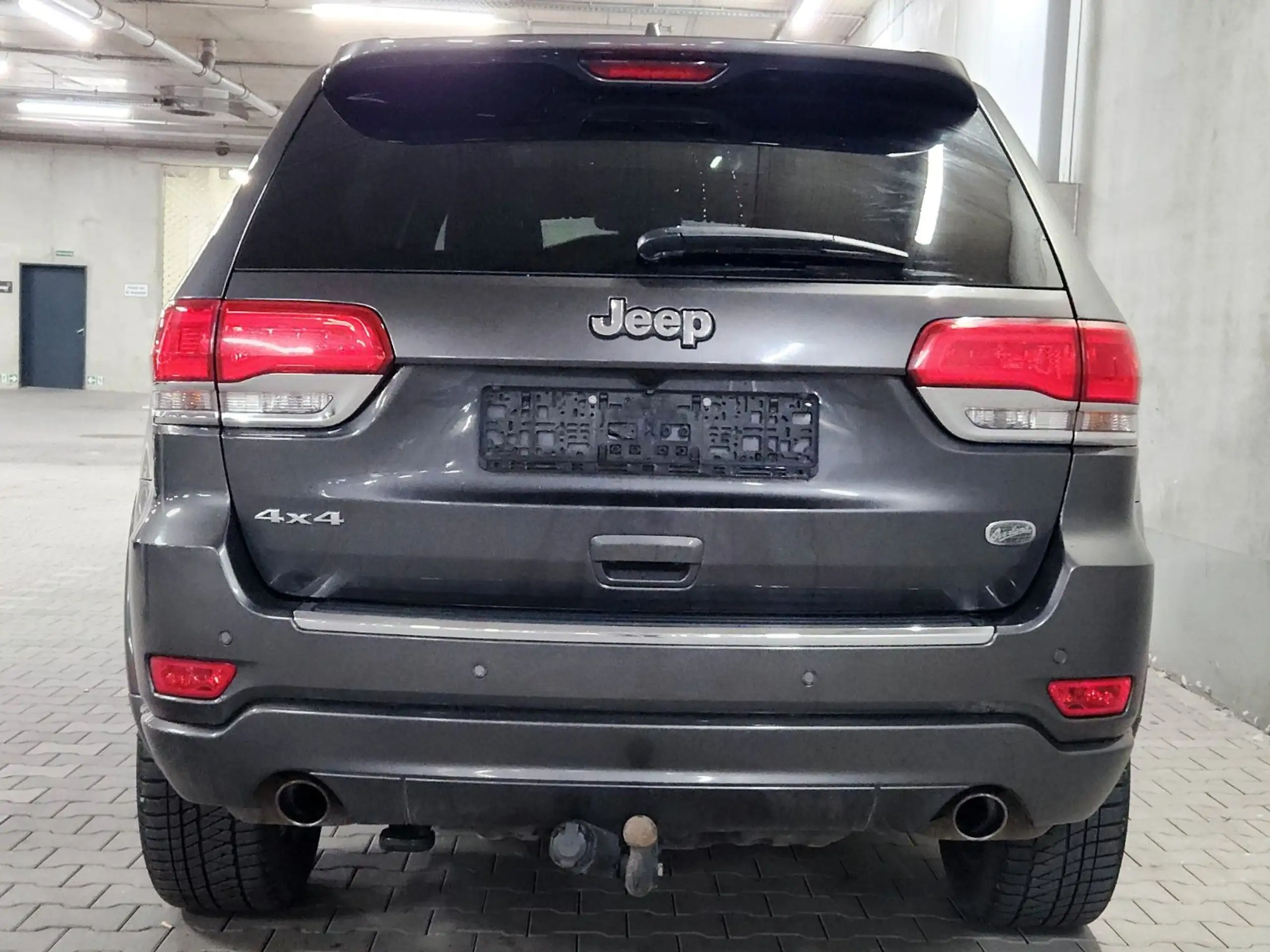 Jeep - Grand Cherokee