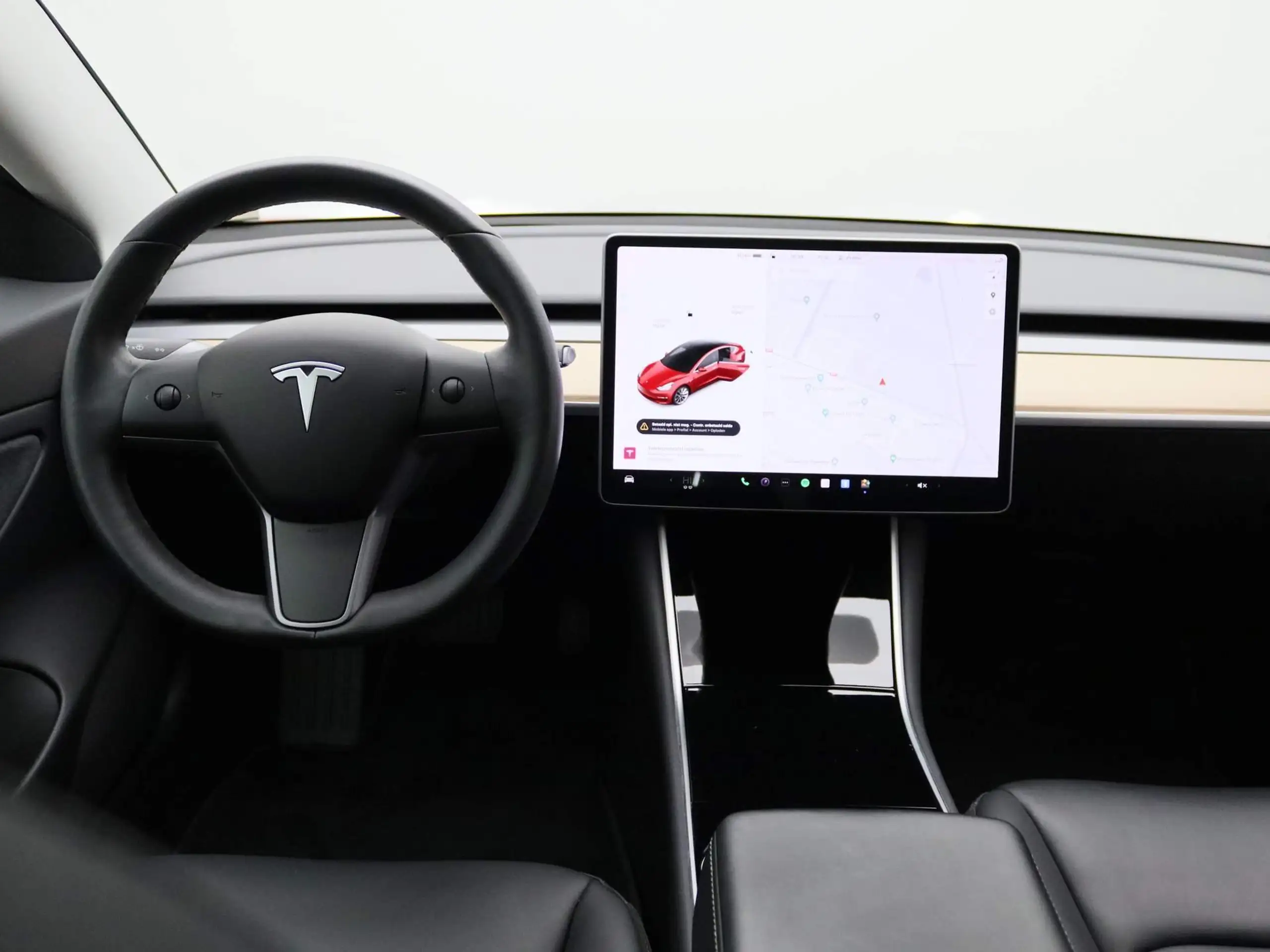 Tesla - Model 3