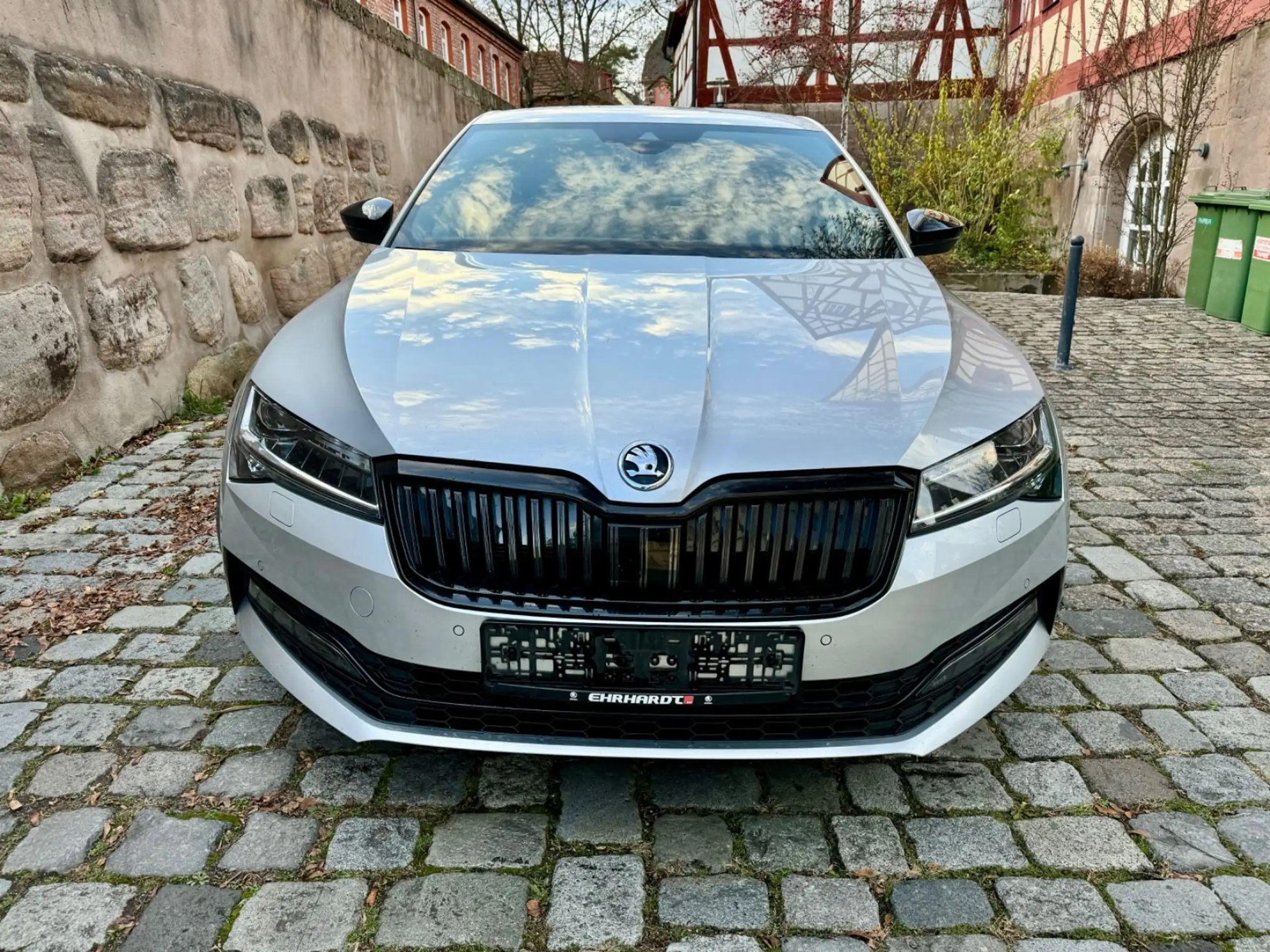 Skoda - Superb