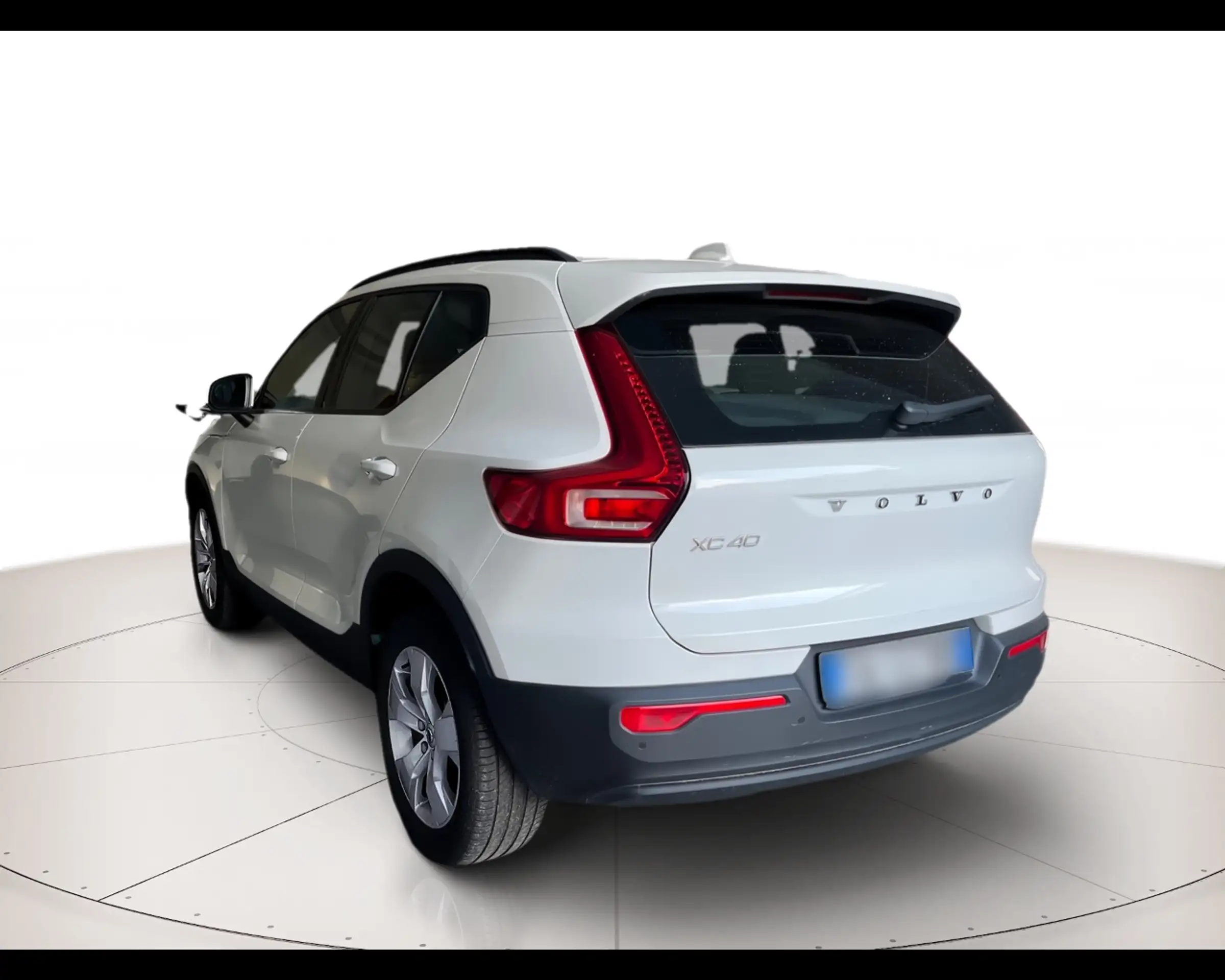 Volvo - XC40