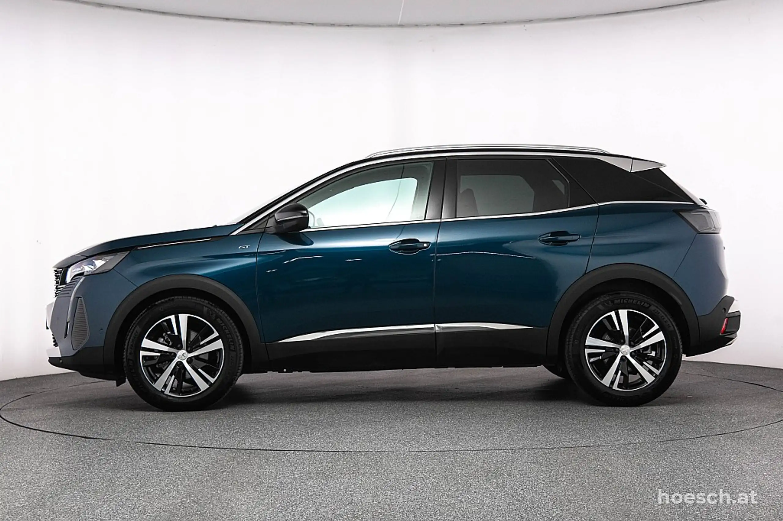 Peugeot - 3008