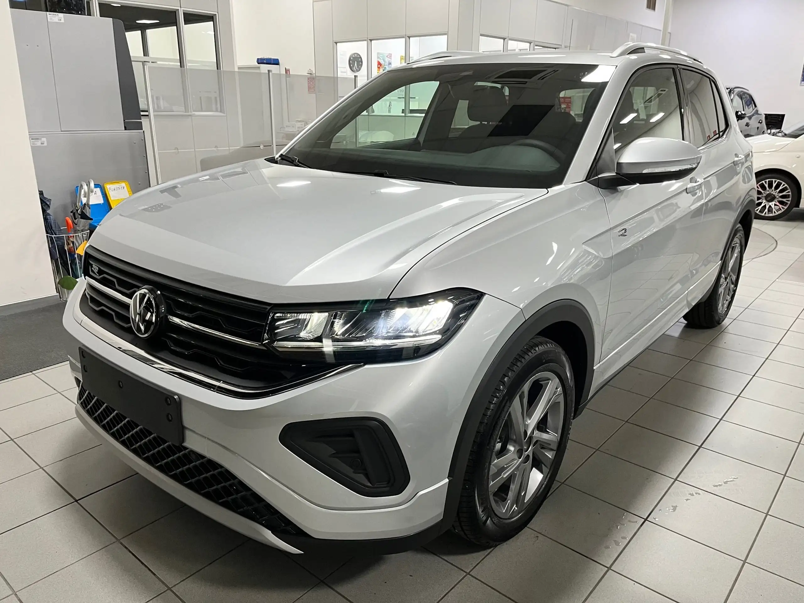 Volkswagen - T-Cross