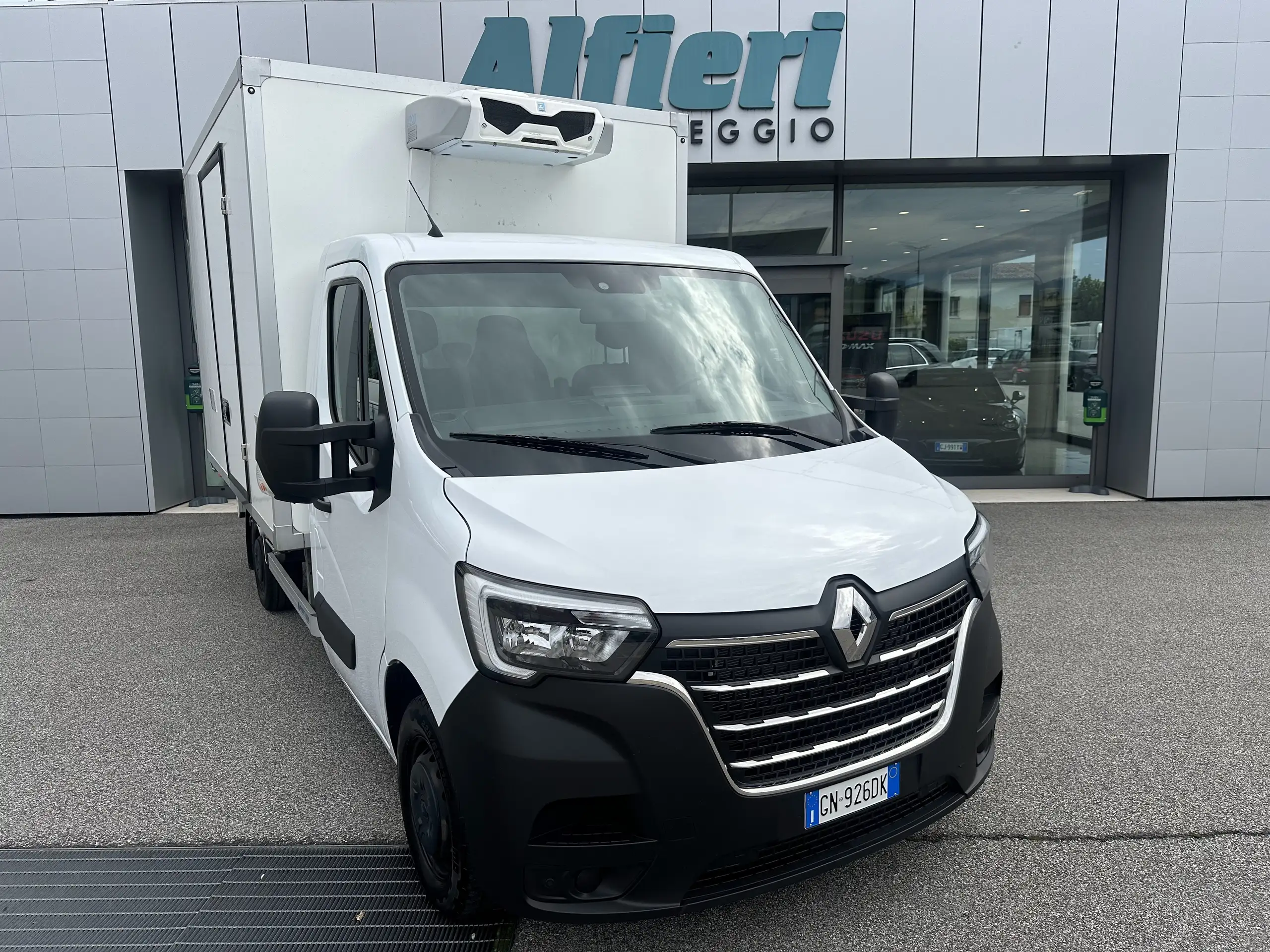 Renault - Master