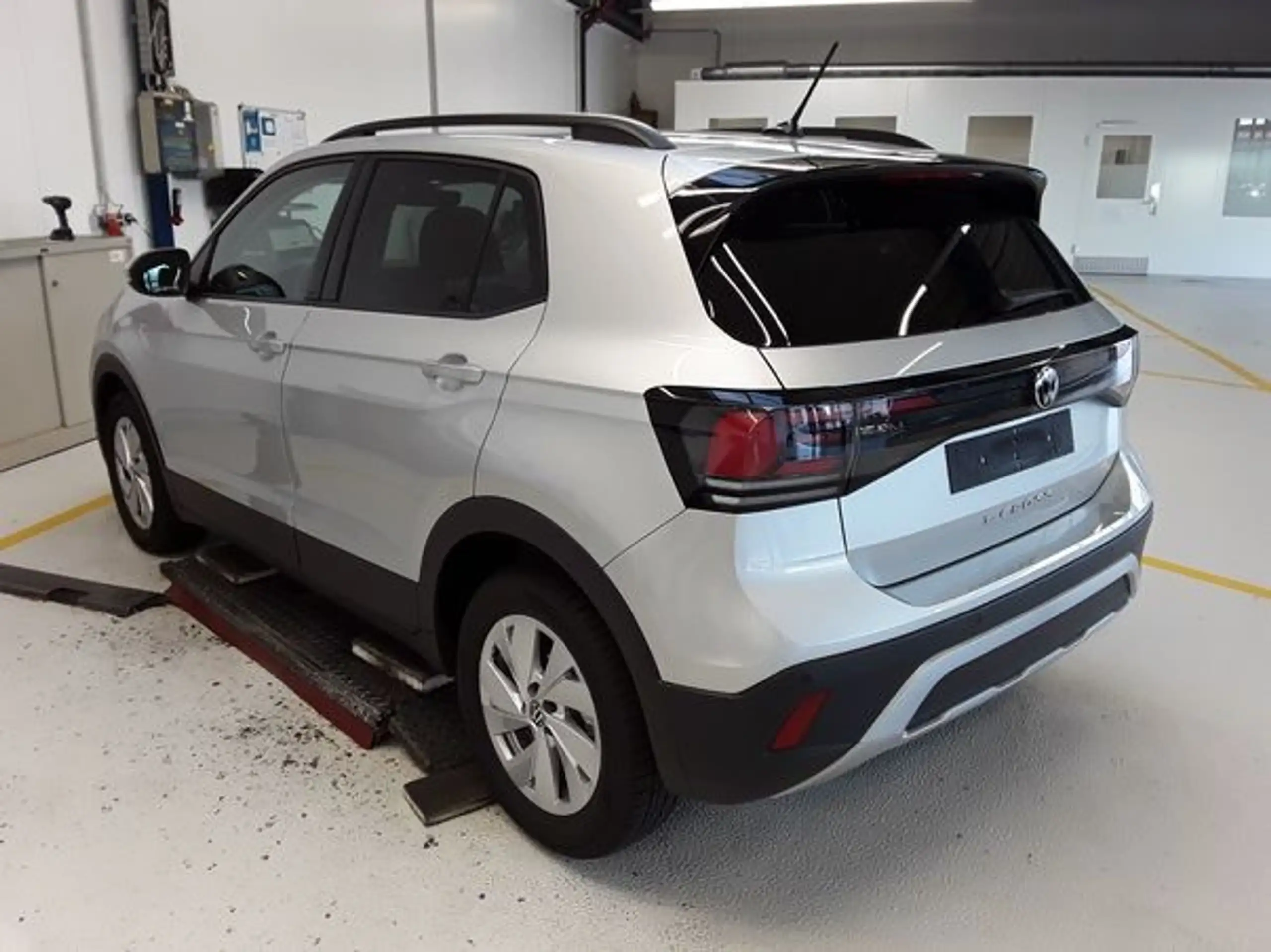 Volkswagen - T-Cross