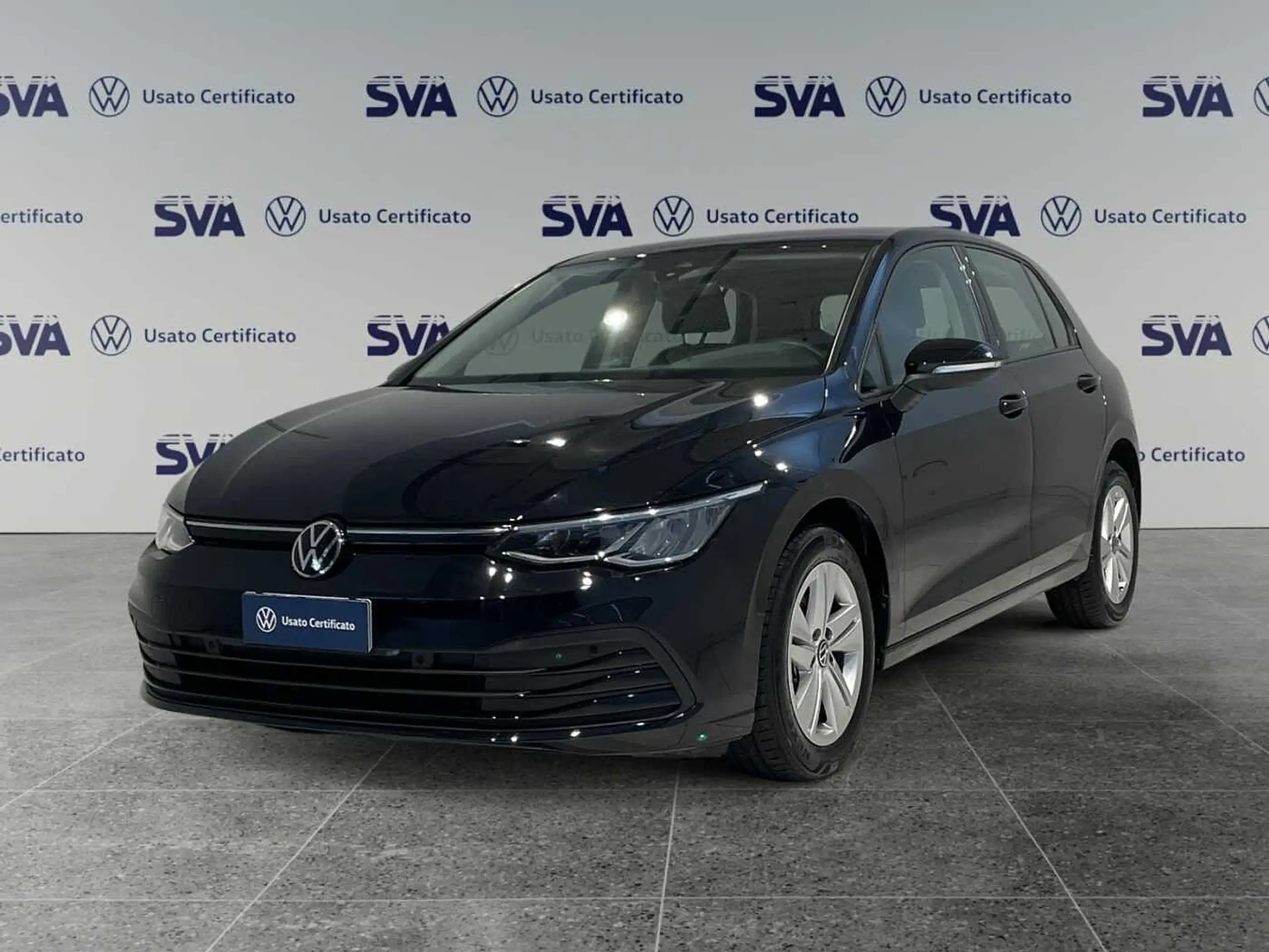 Volkswagen - Golf