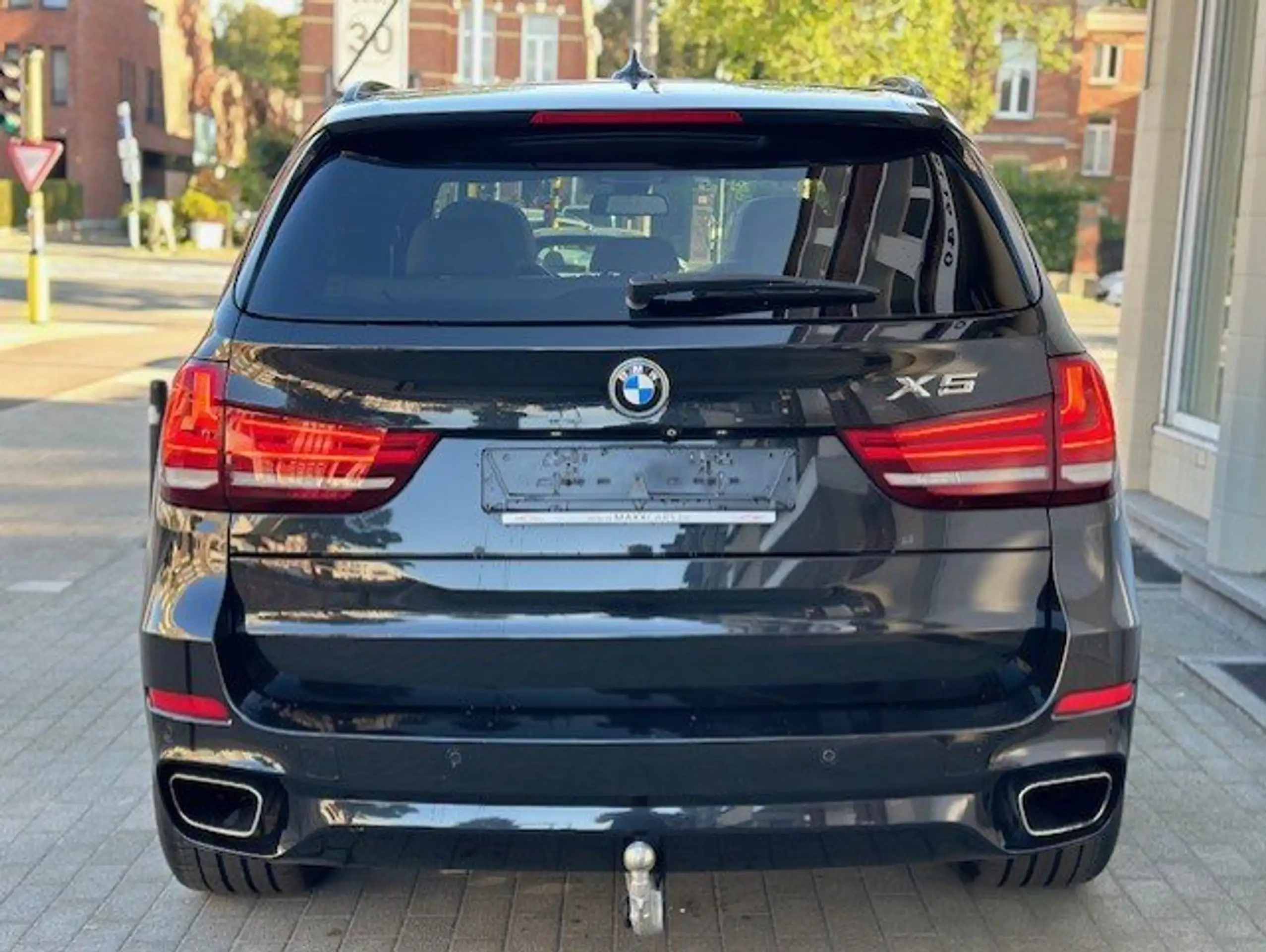 BMW - X5