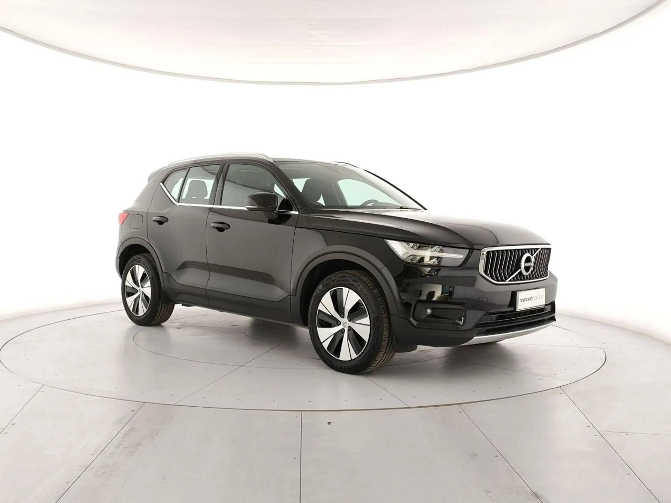 Volvo - XC40