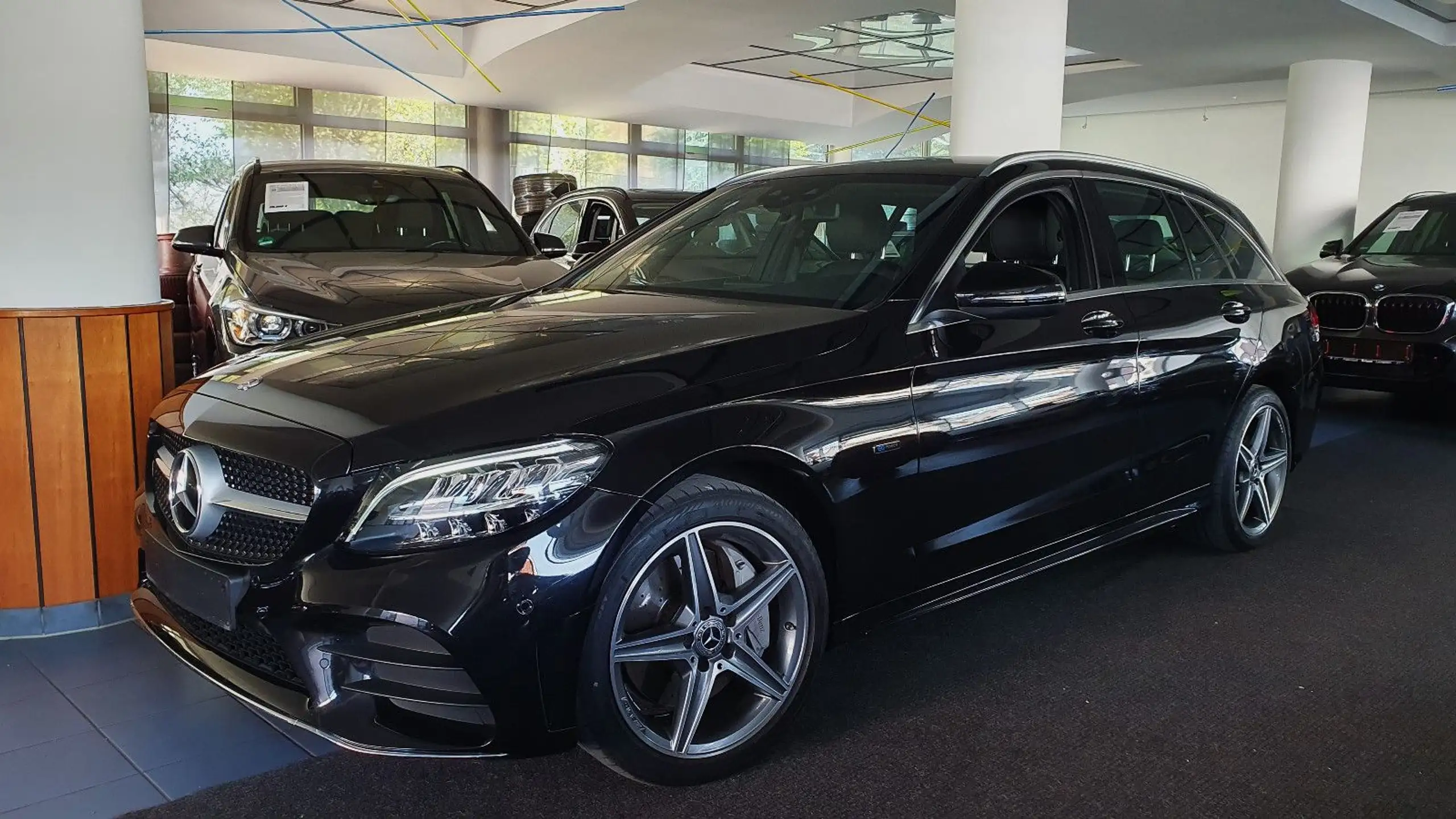 Mercedes-Benz - C 300