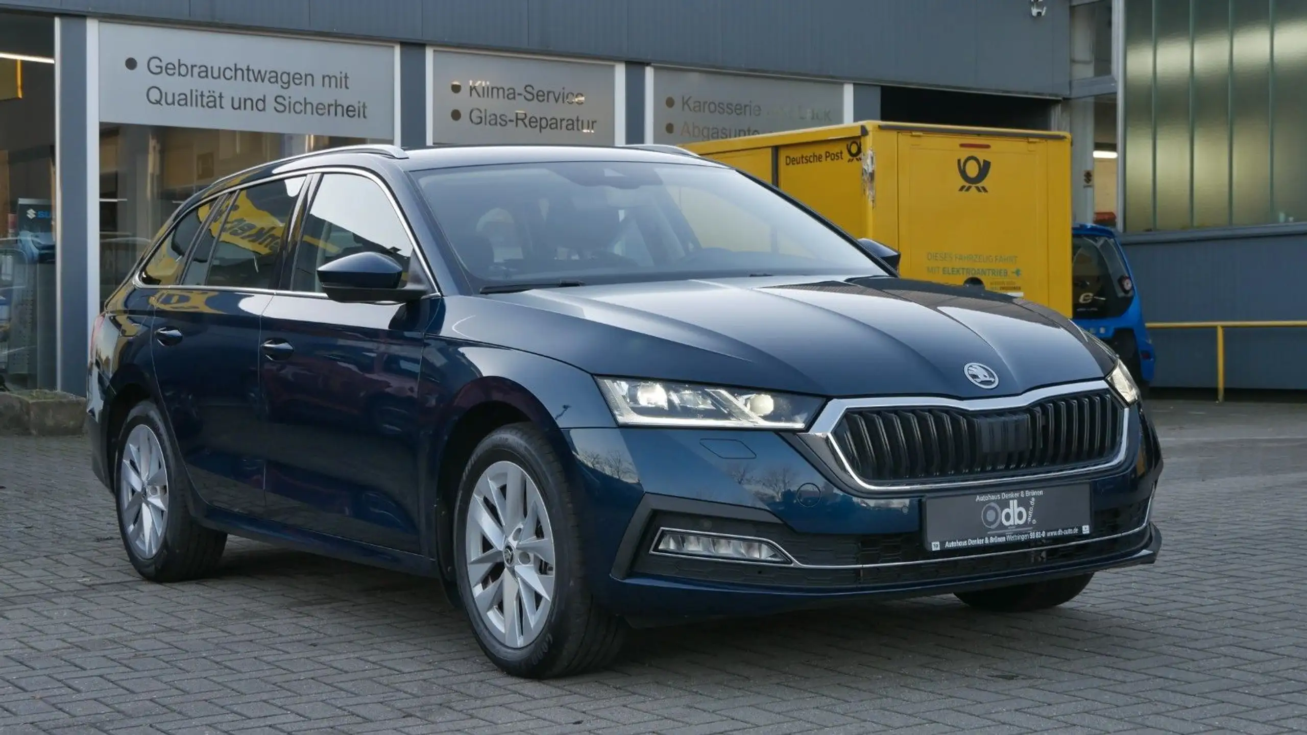 Skoda - Octavia