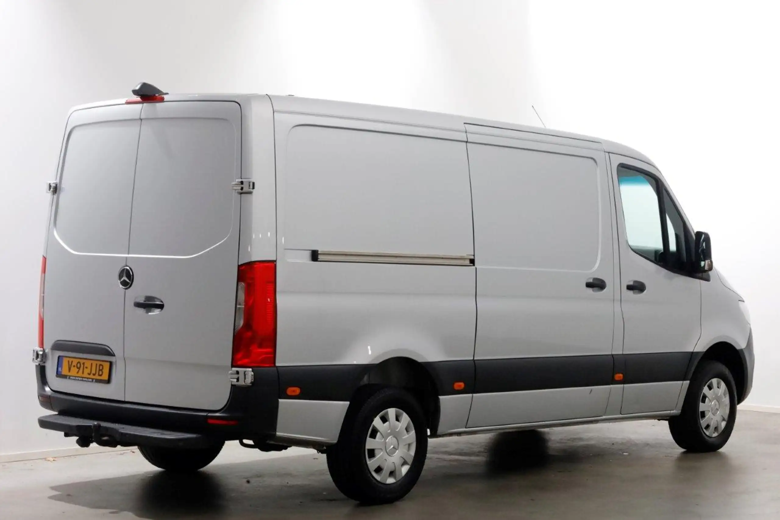 Mercedes-Benz - Sprinter