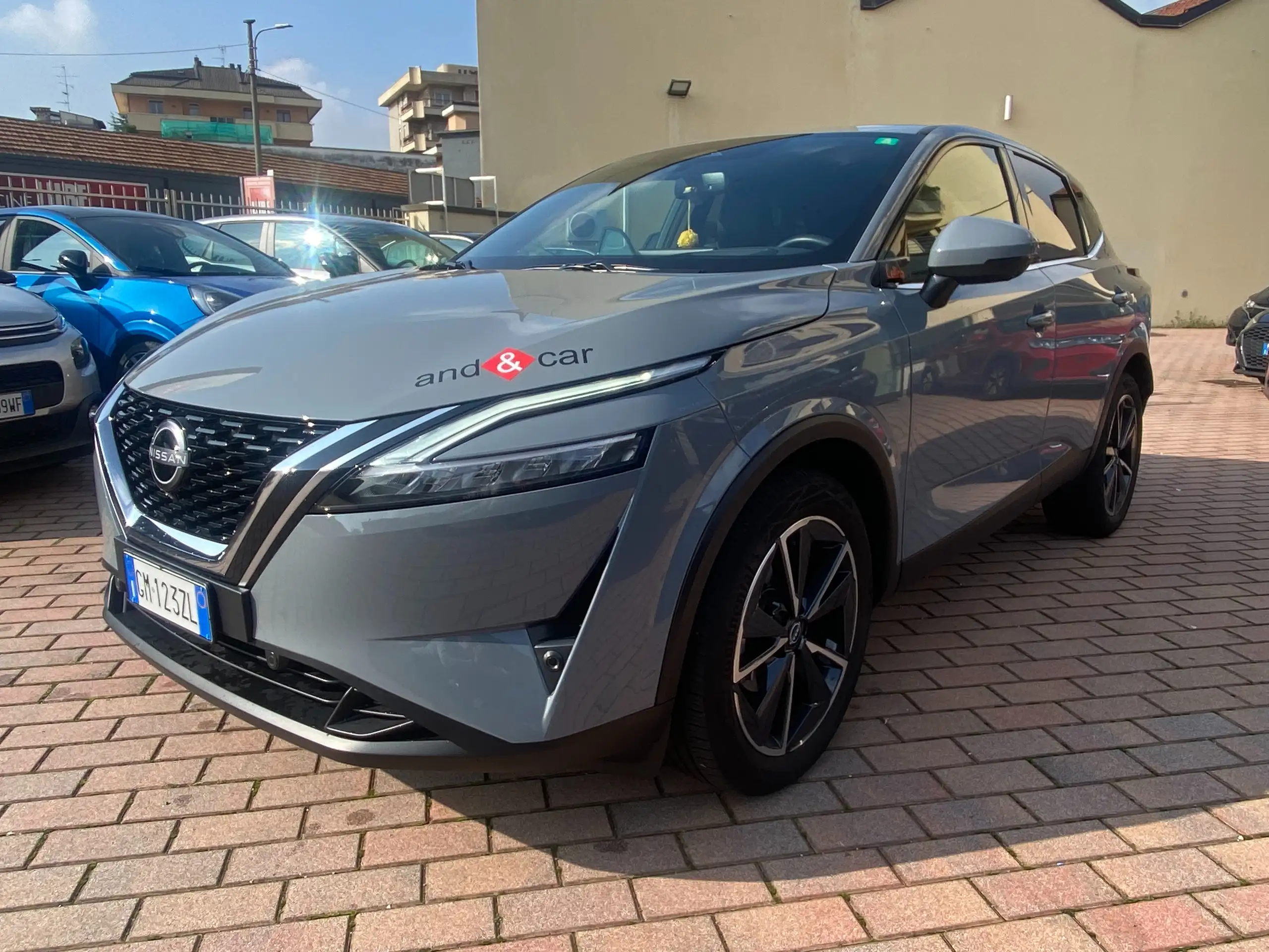 Nissan - Qashqai