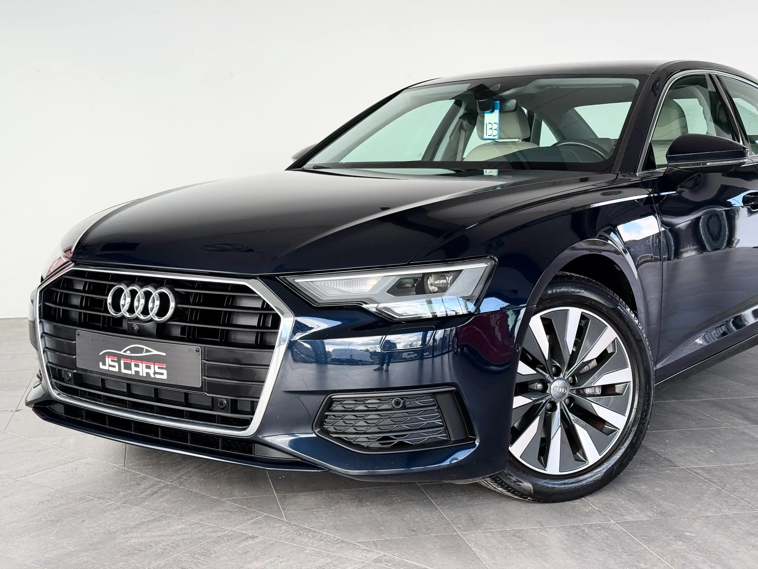 Audi - A6