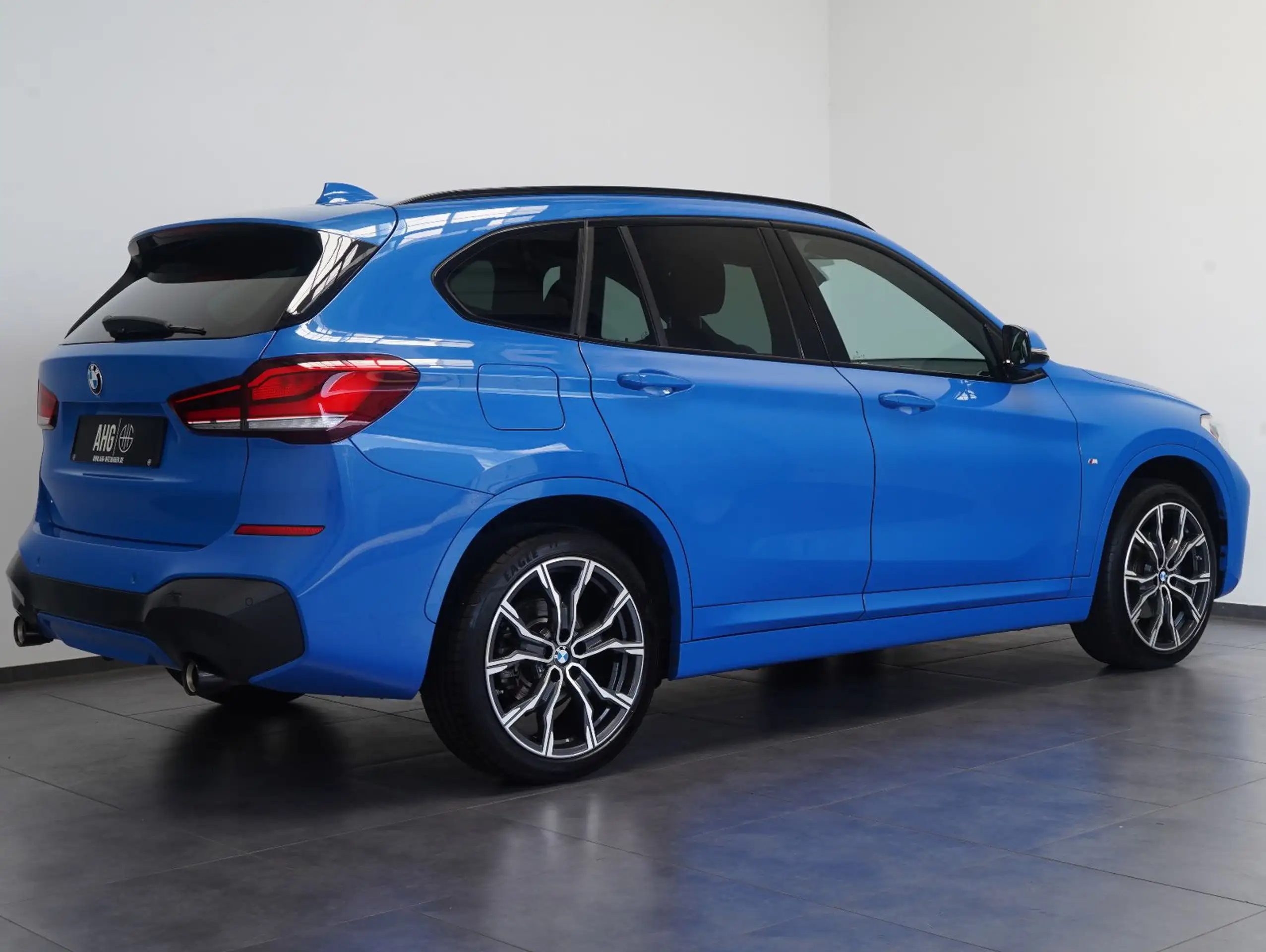 BMW - X1