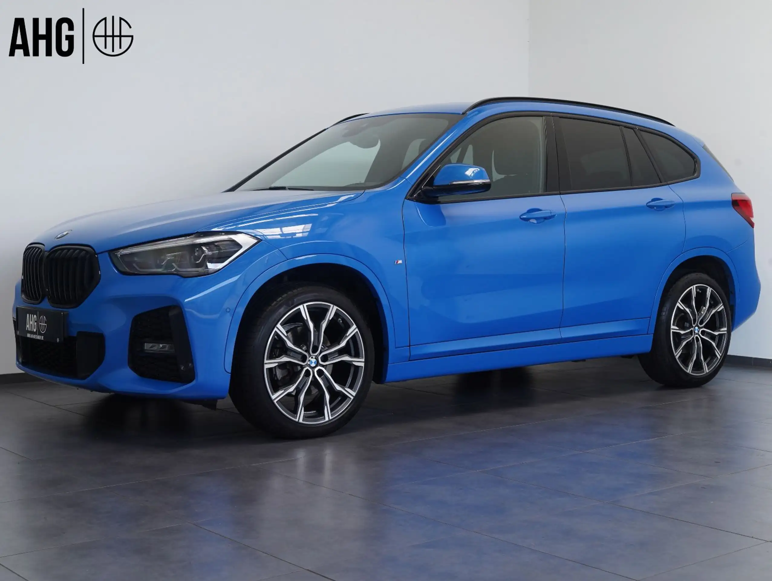 BMW - X1