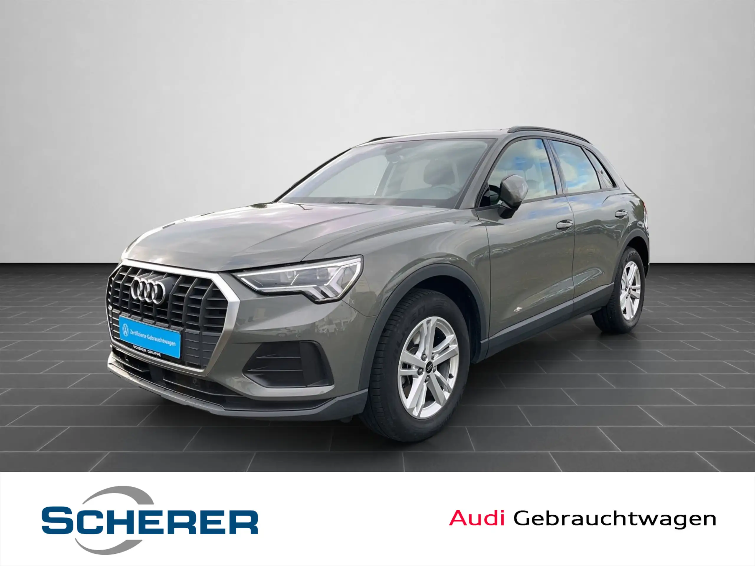 Audi - Q3