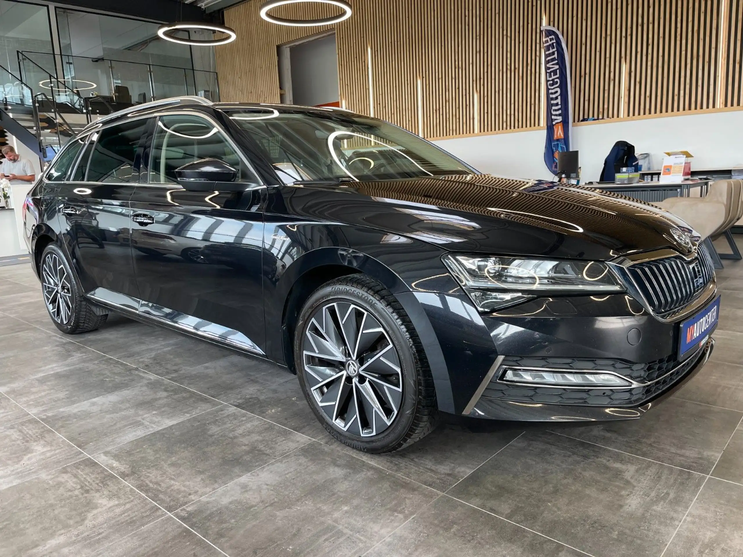 Skoda - Superb