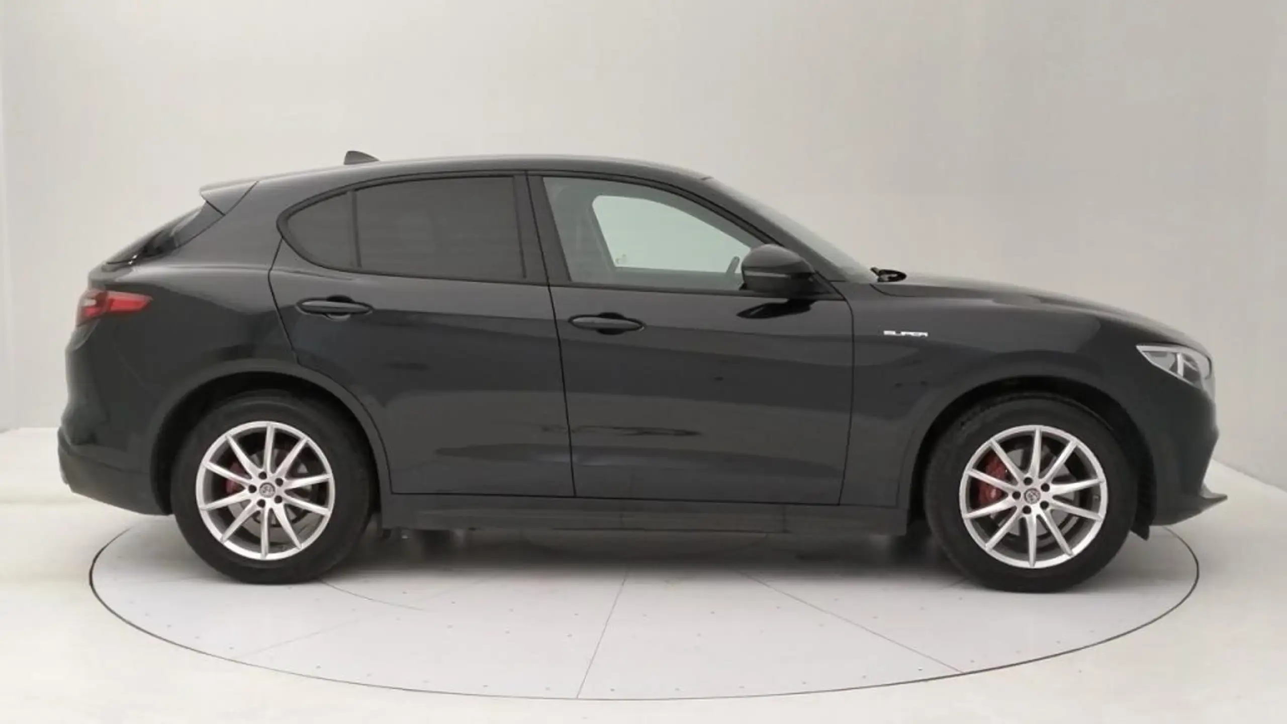 Alfa Romeo - Stelvio