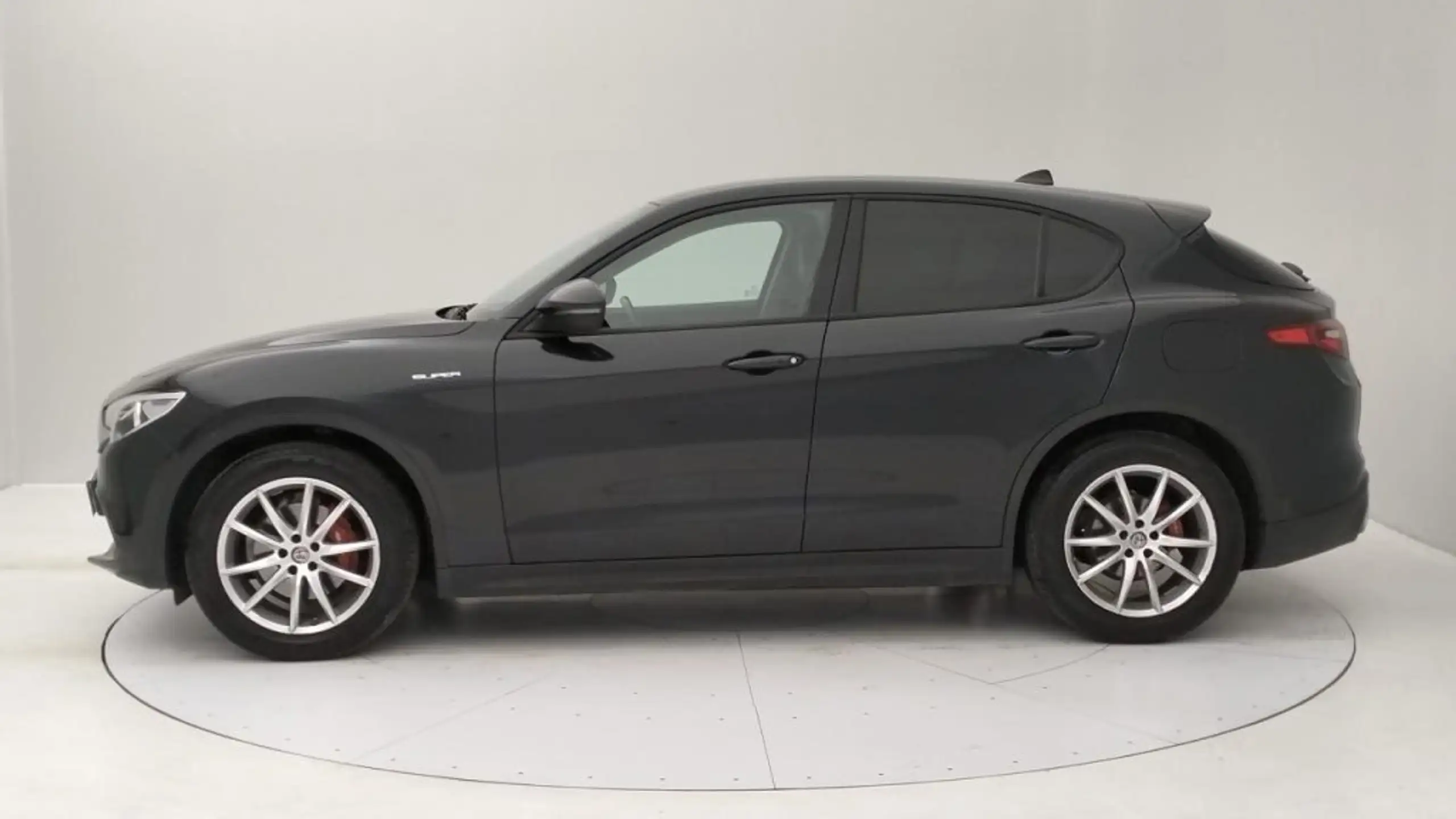 Alfa Romeo - Stelvio