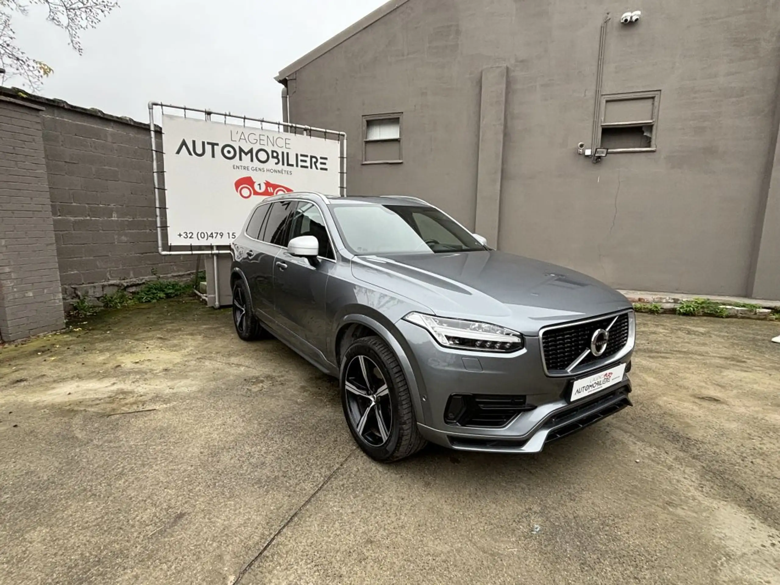 Volvo - XC90