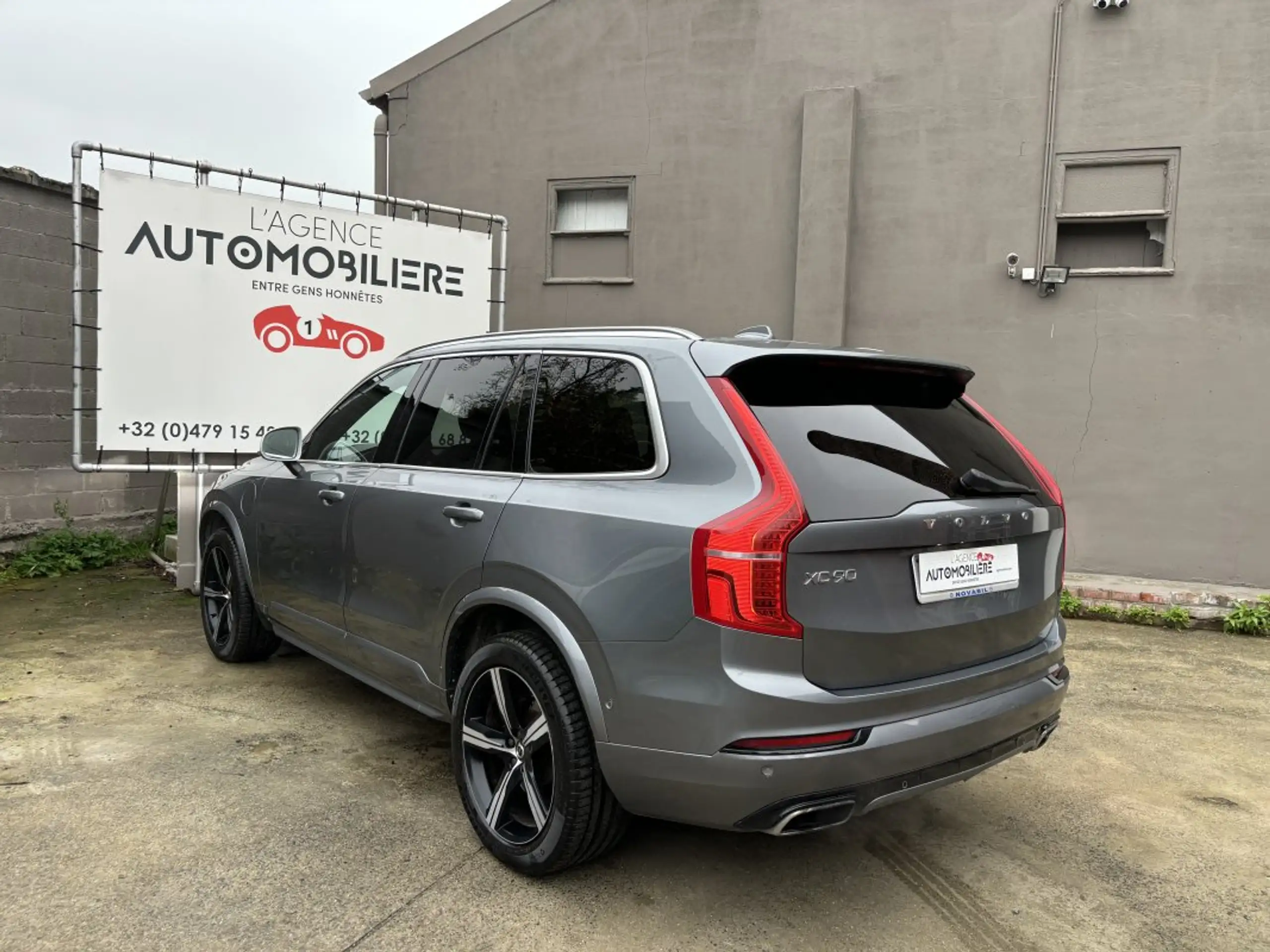 Volvo - XC90