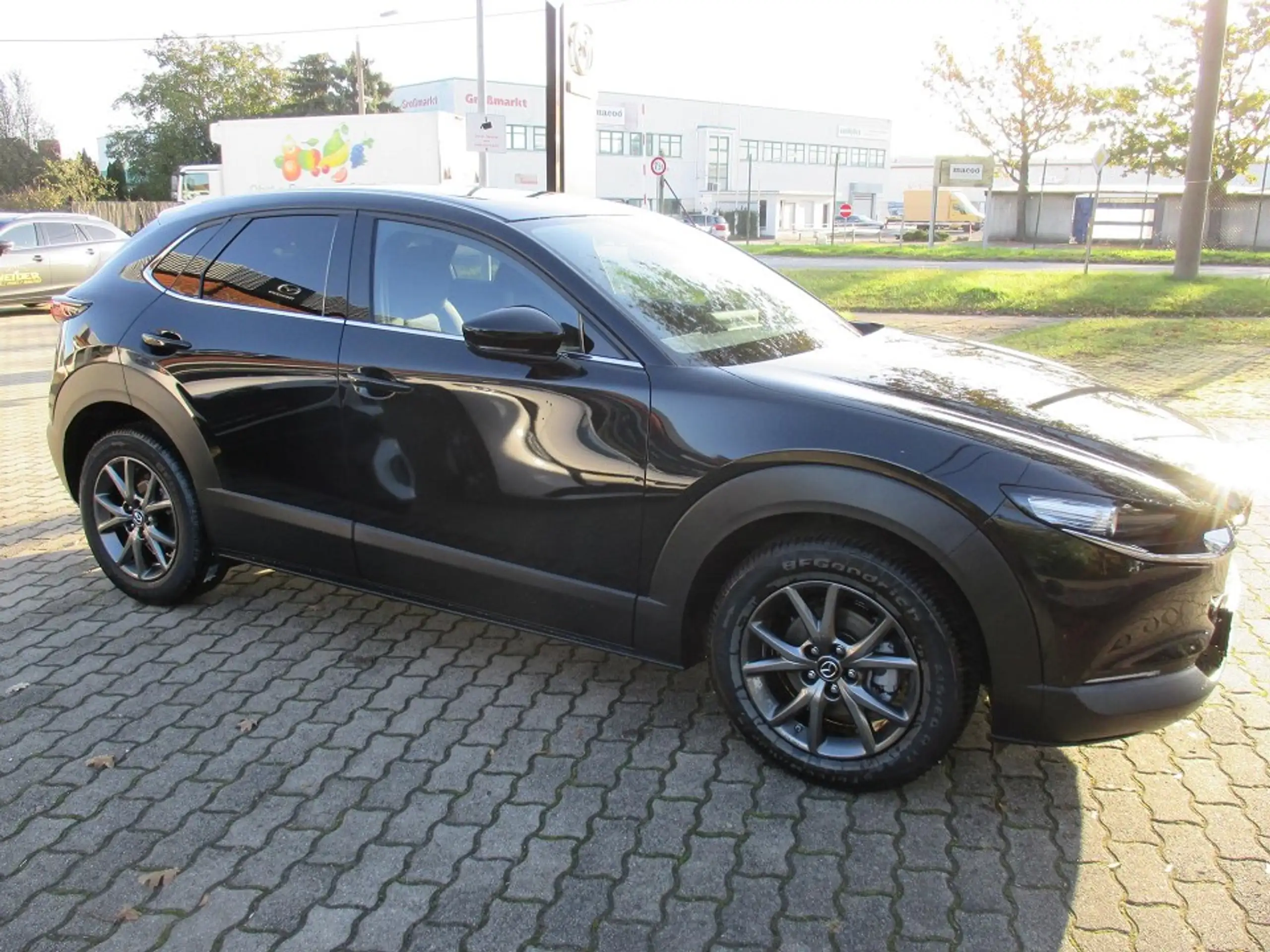 Mazda - CX-30