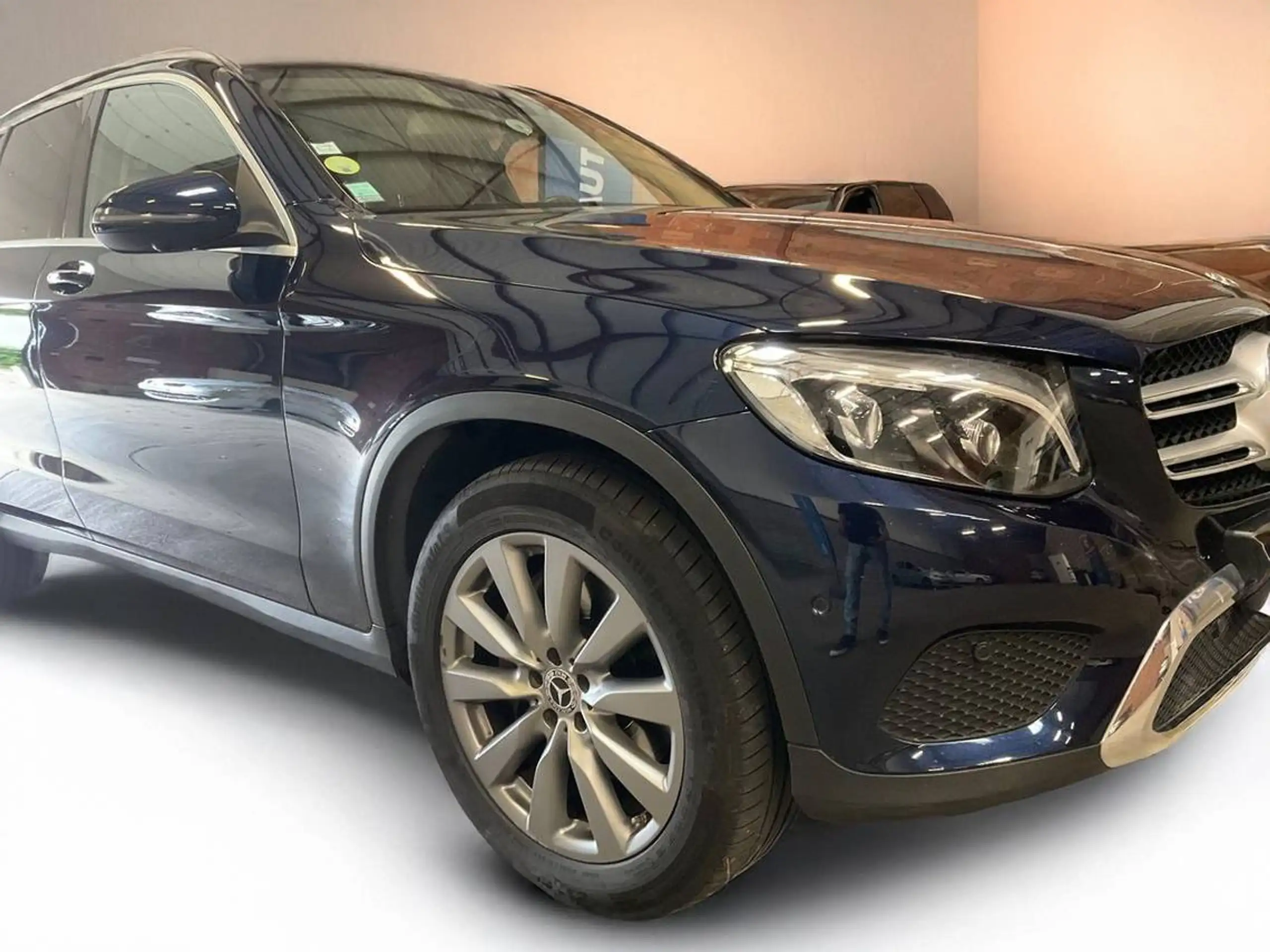 Mercedes-Benz - GLC 350