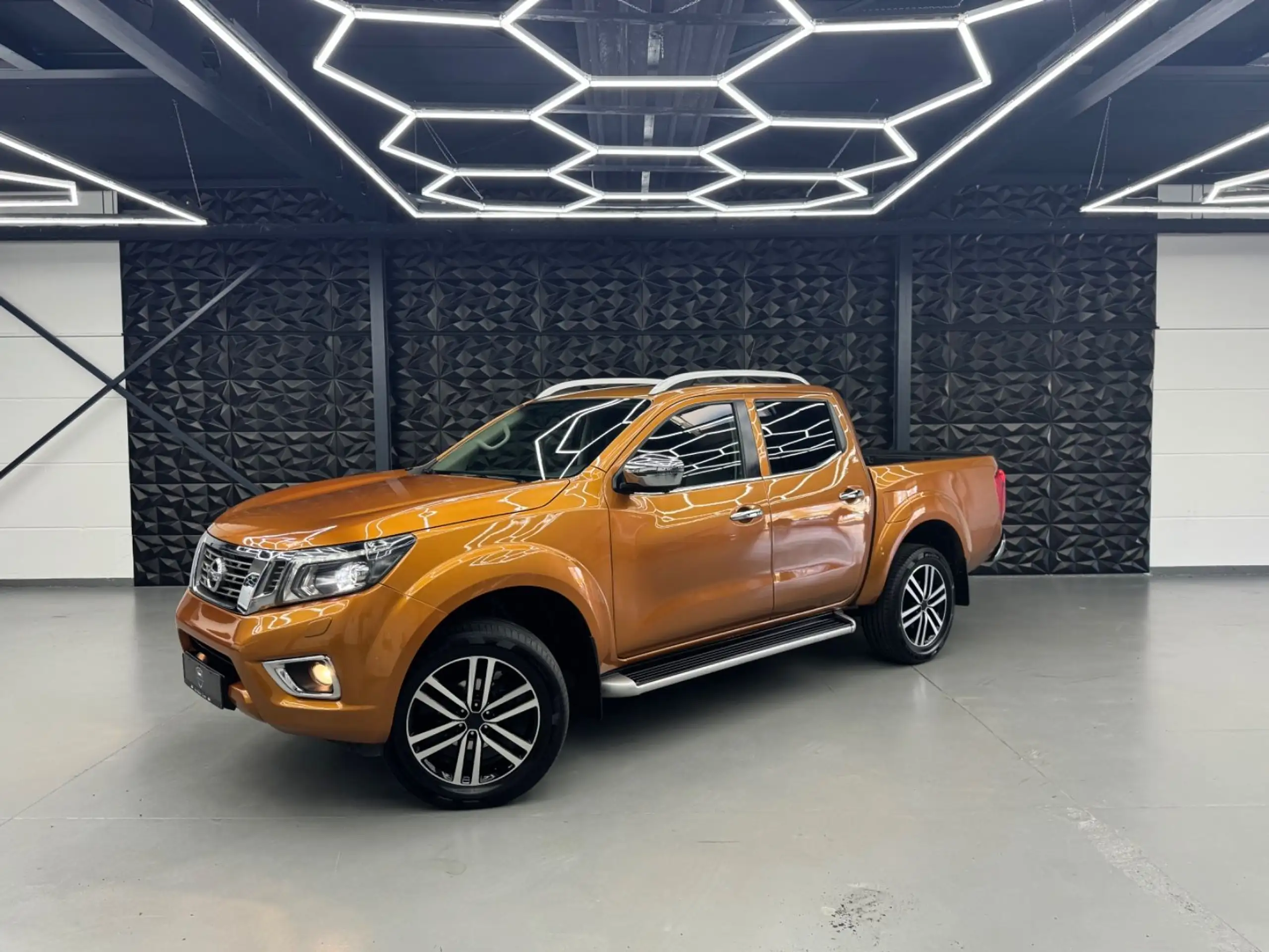 Nissan - Navara