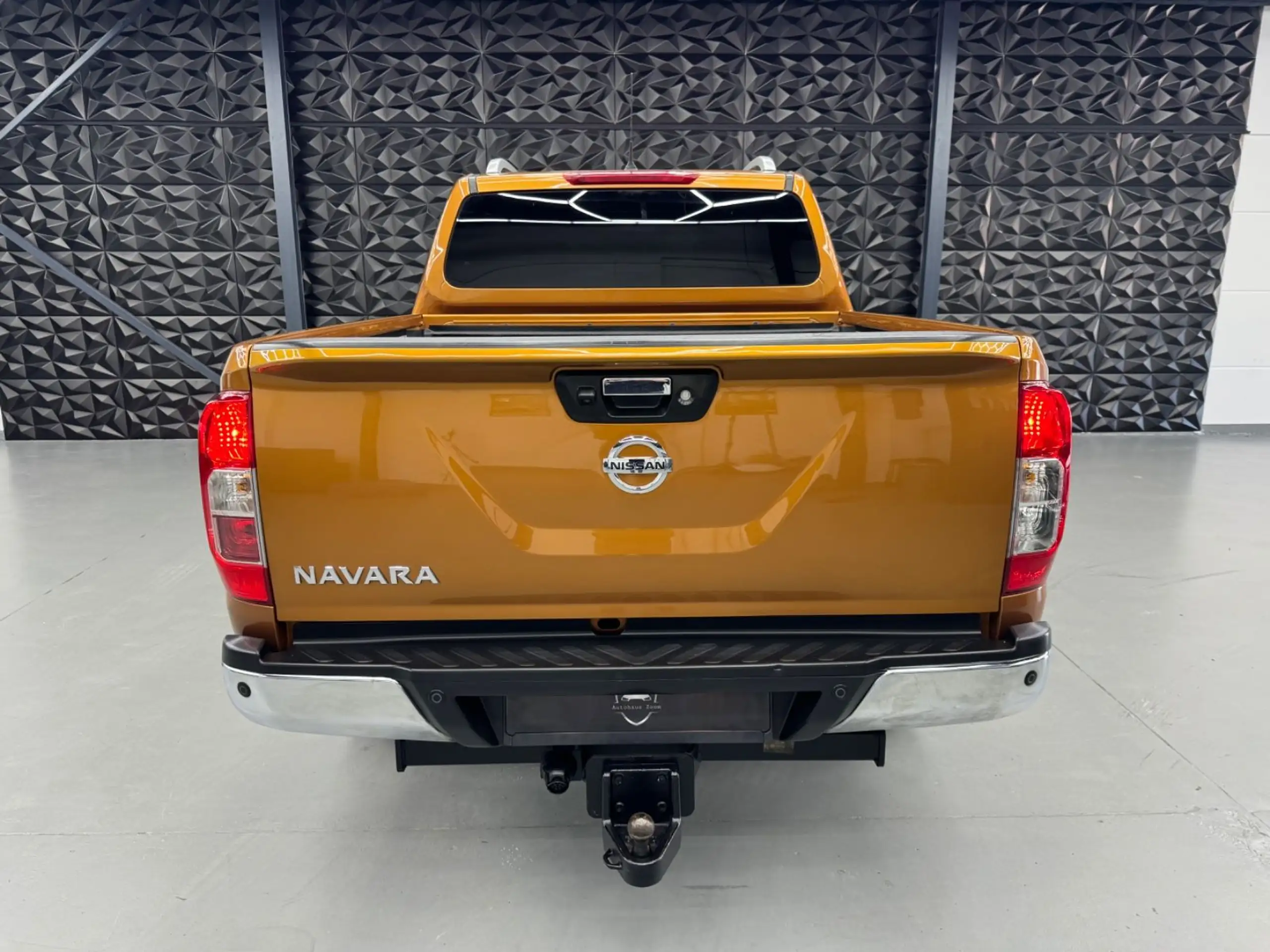 Nissan - Navara