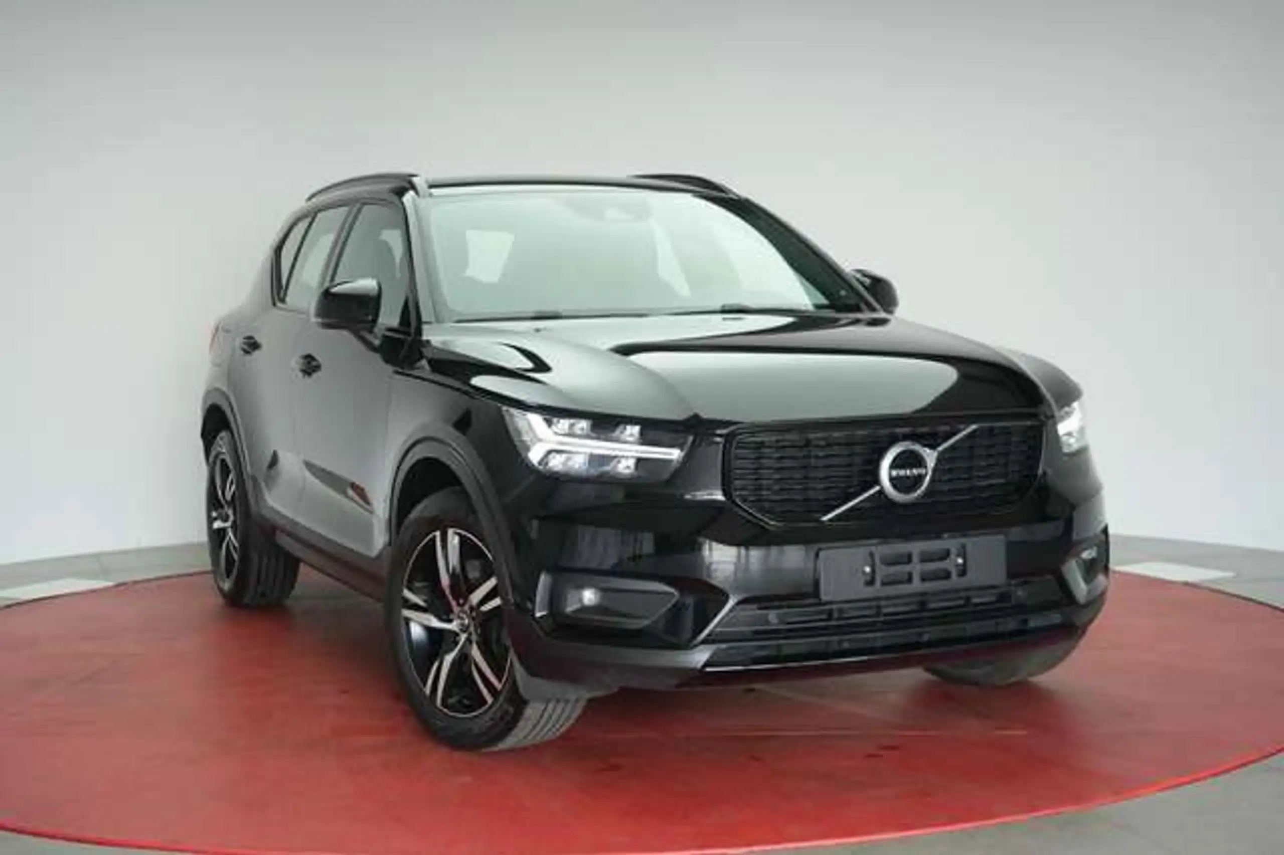 Volvo - XC40