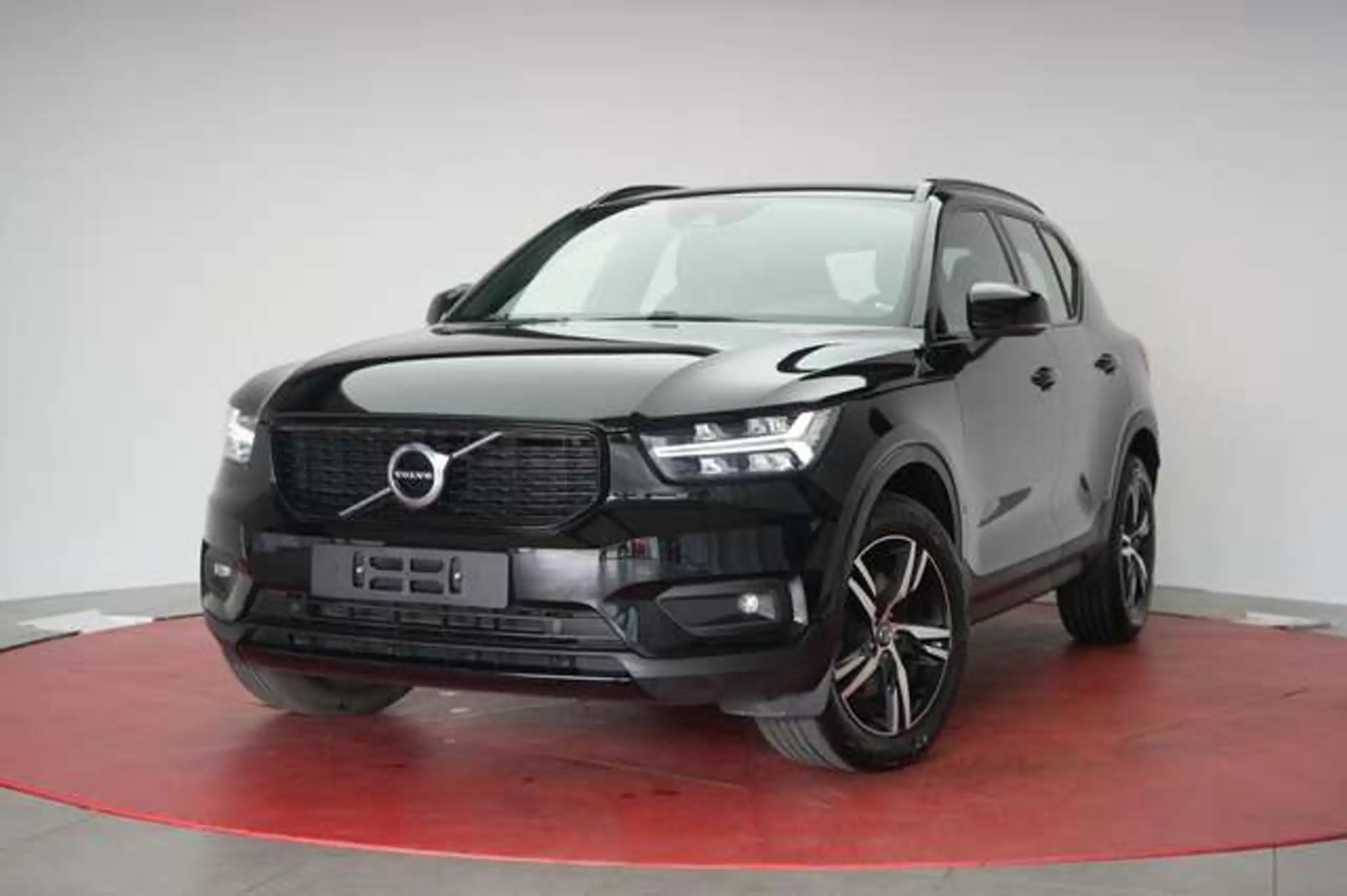 Volvo - XC40