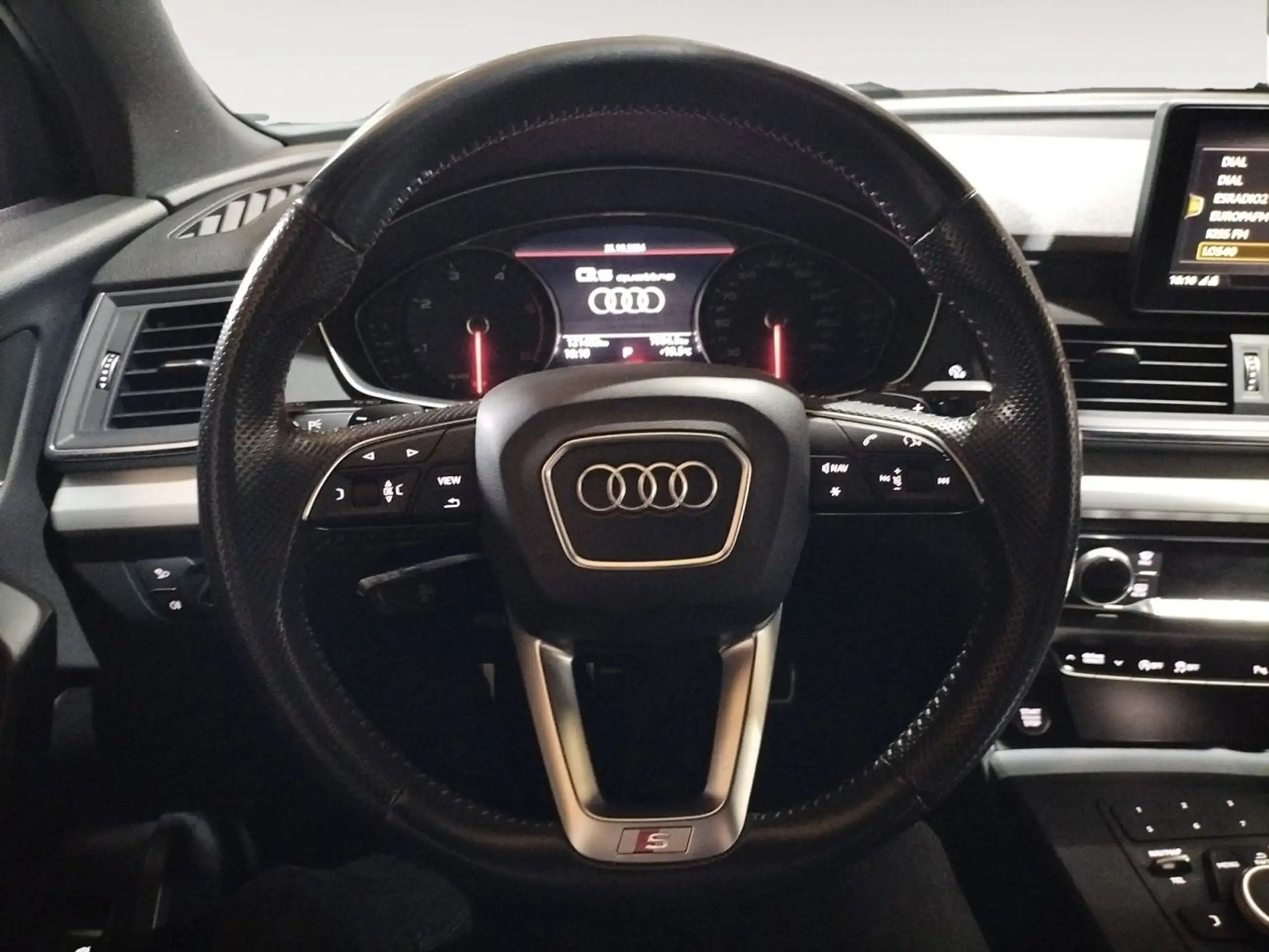 Audi - Q5