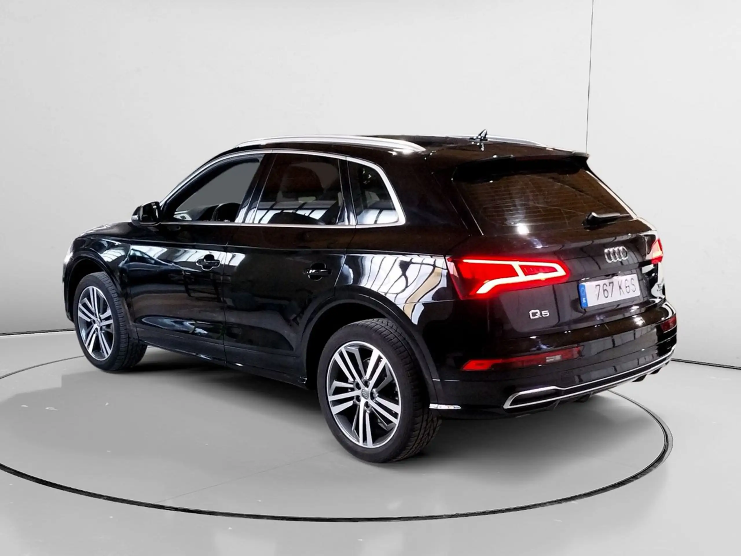 Audi - Q5