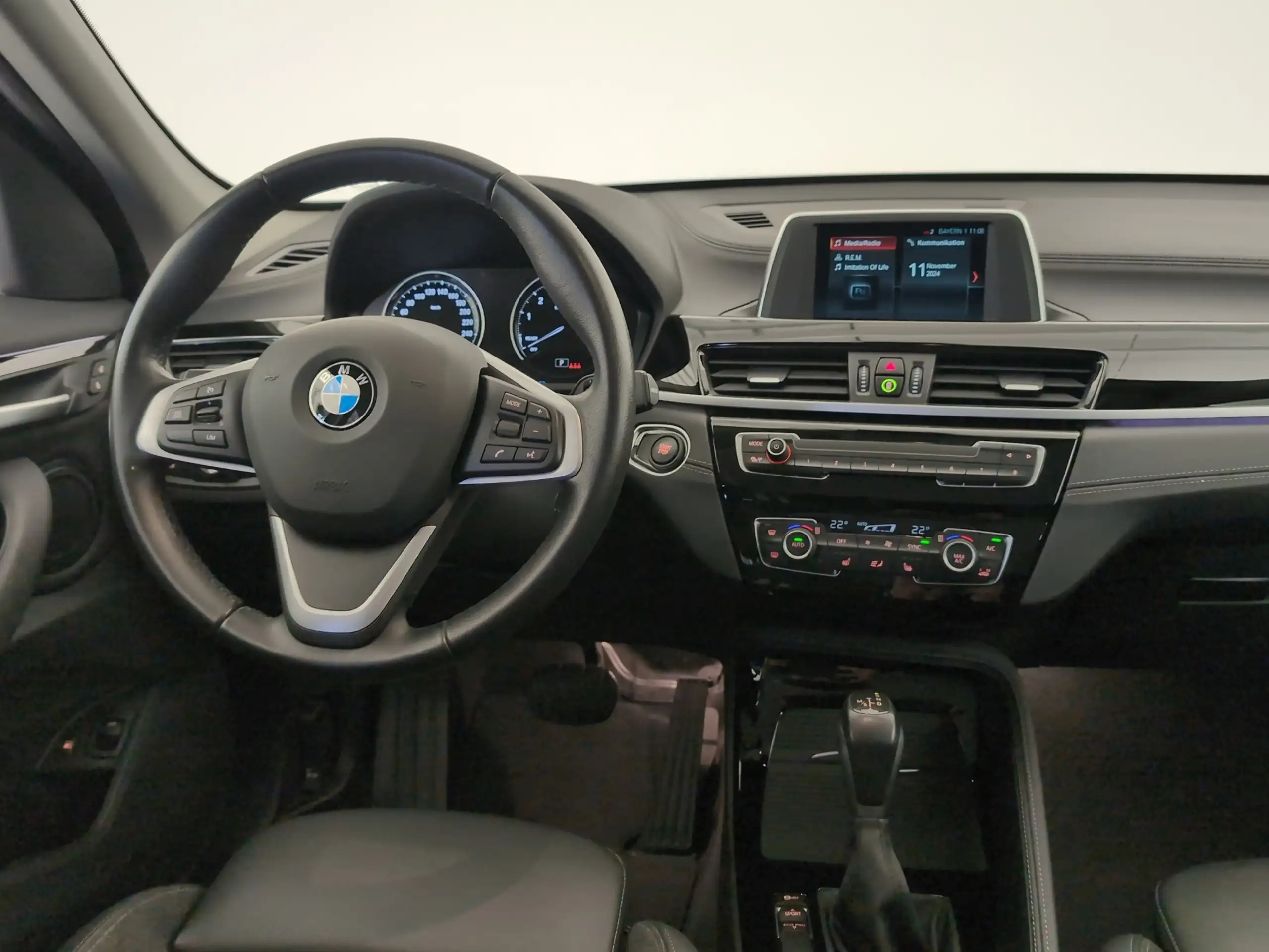 BMW - X1