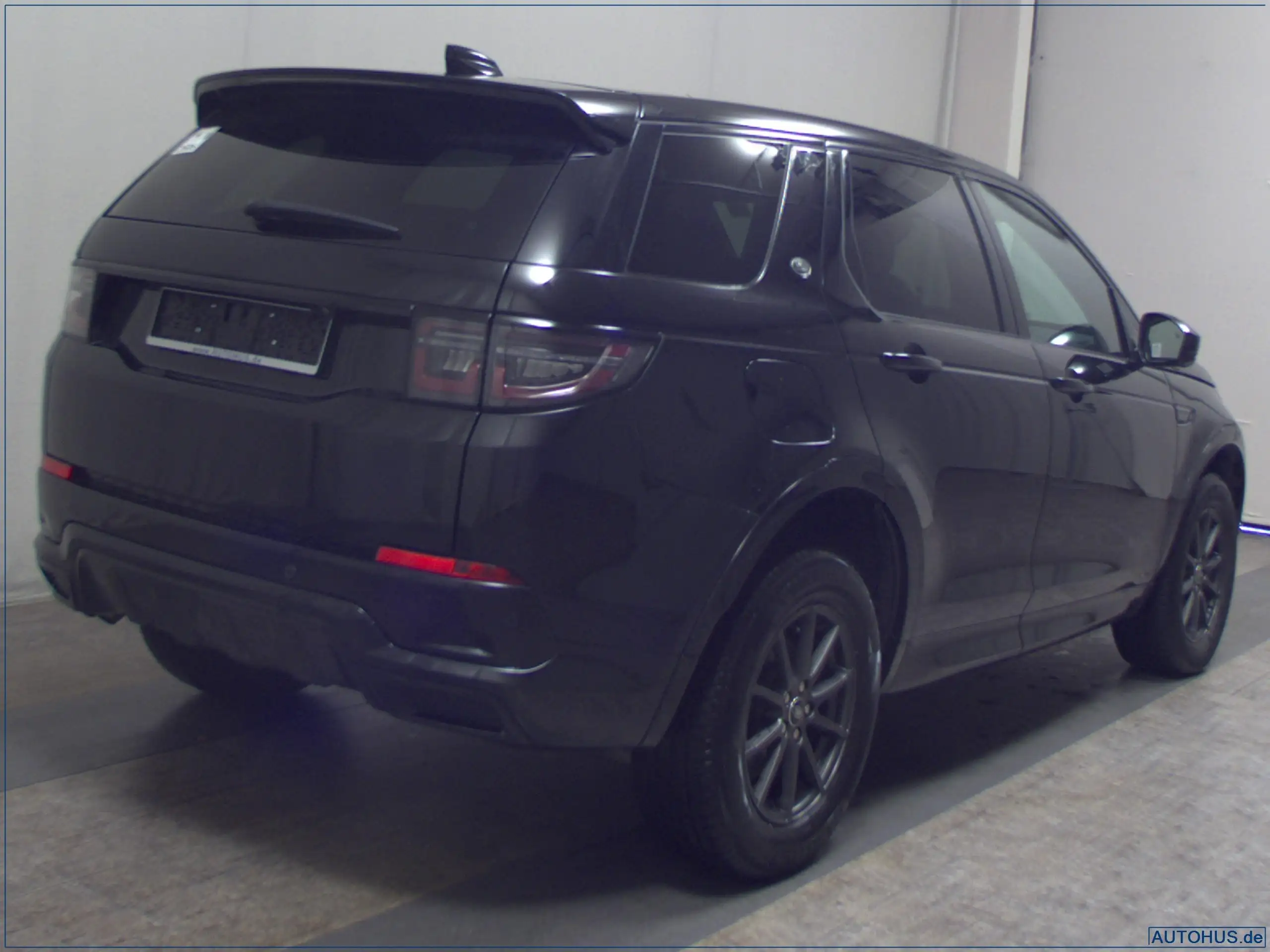 Land Rover - Discovery Sport