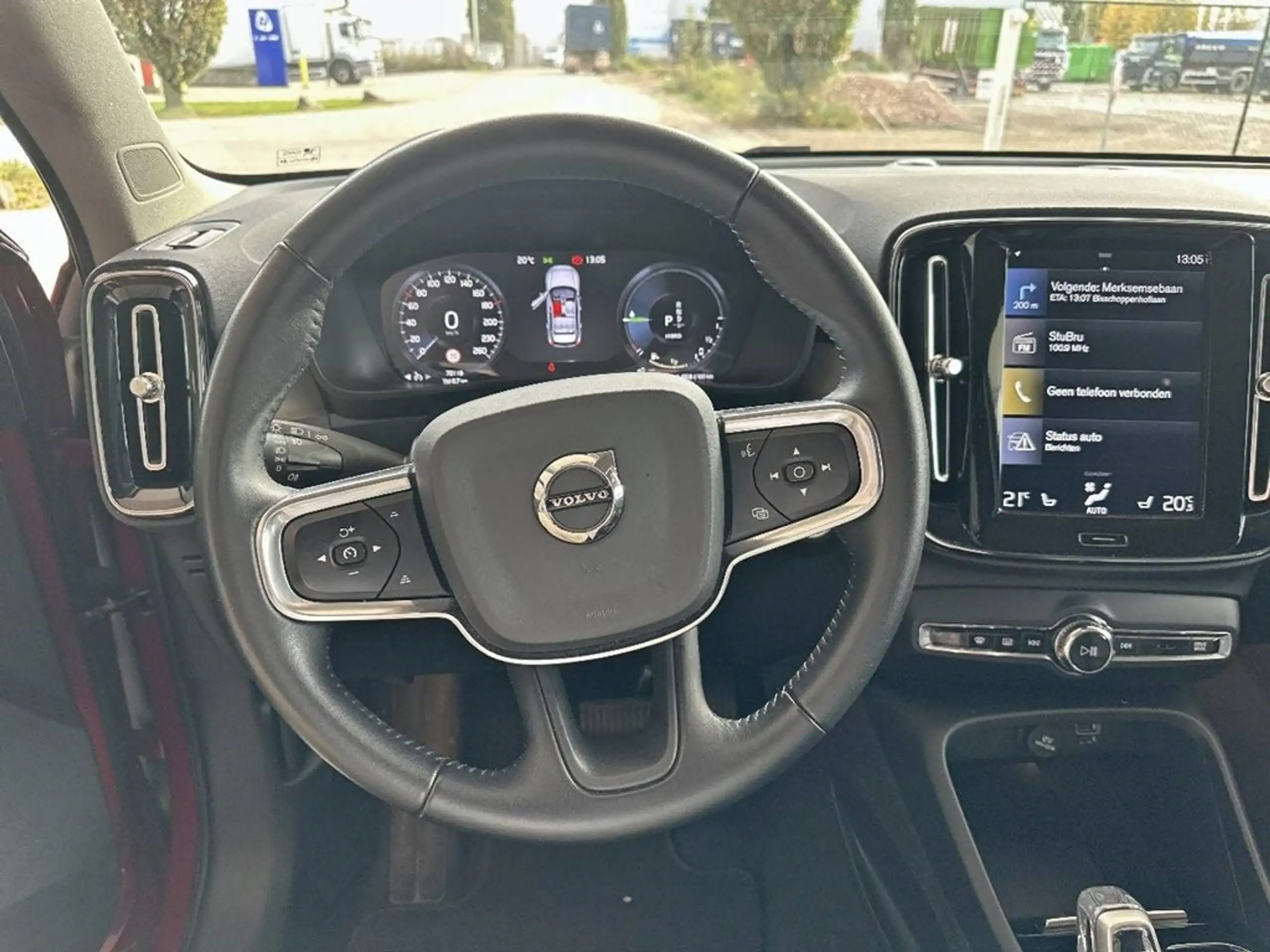 Volvo - XC40