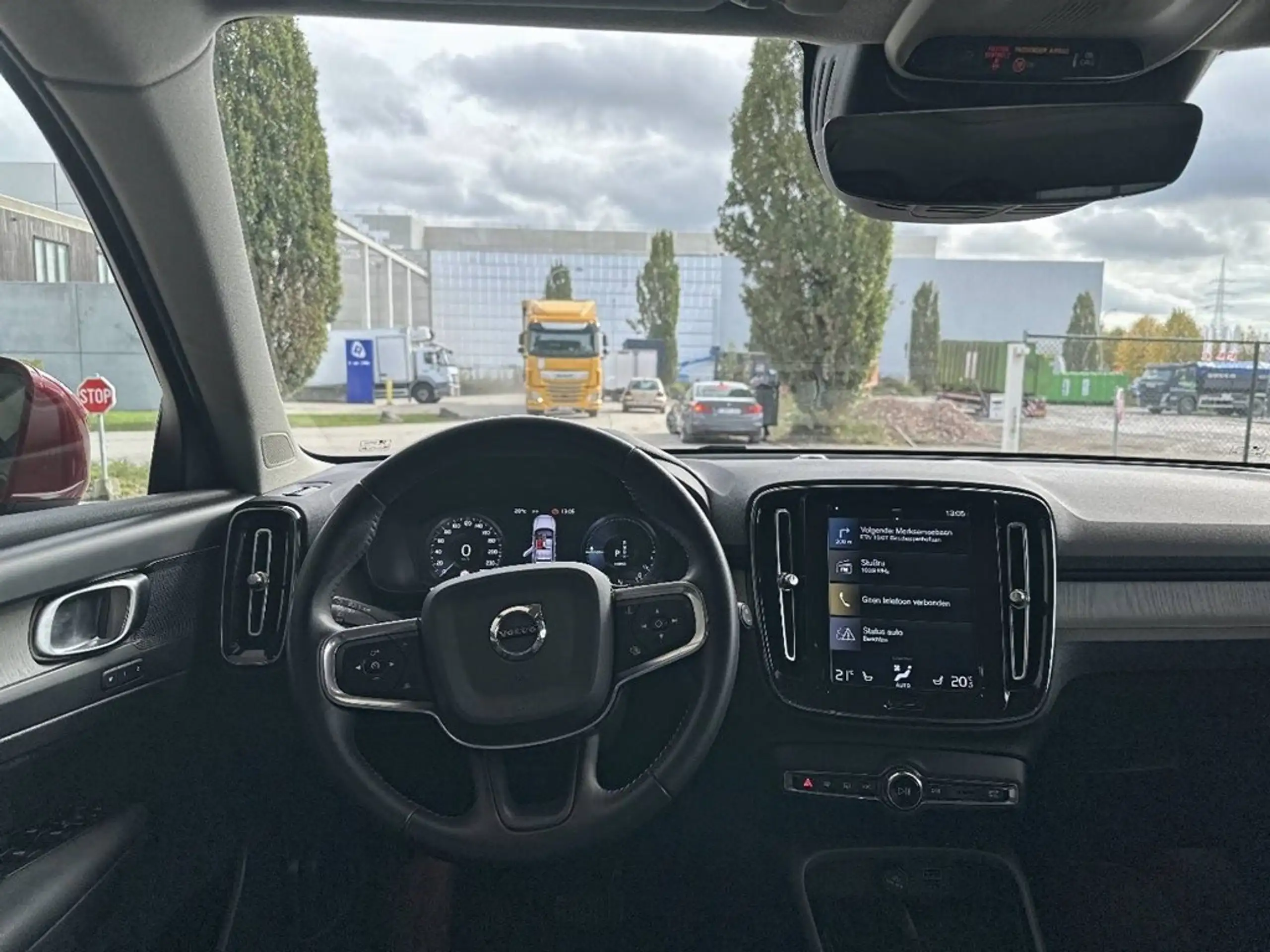 Volvo - XC40