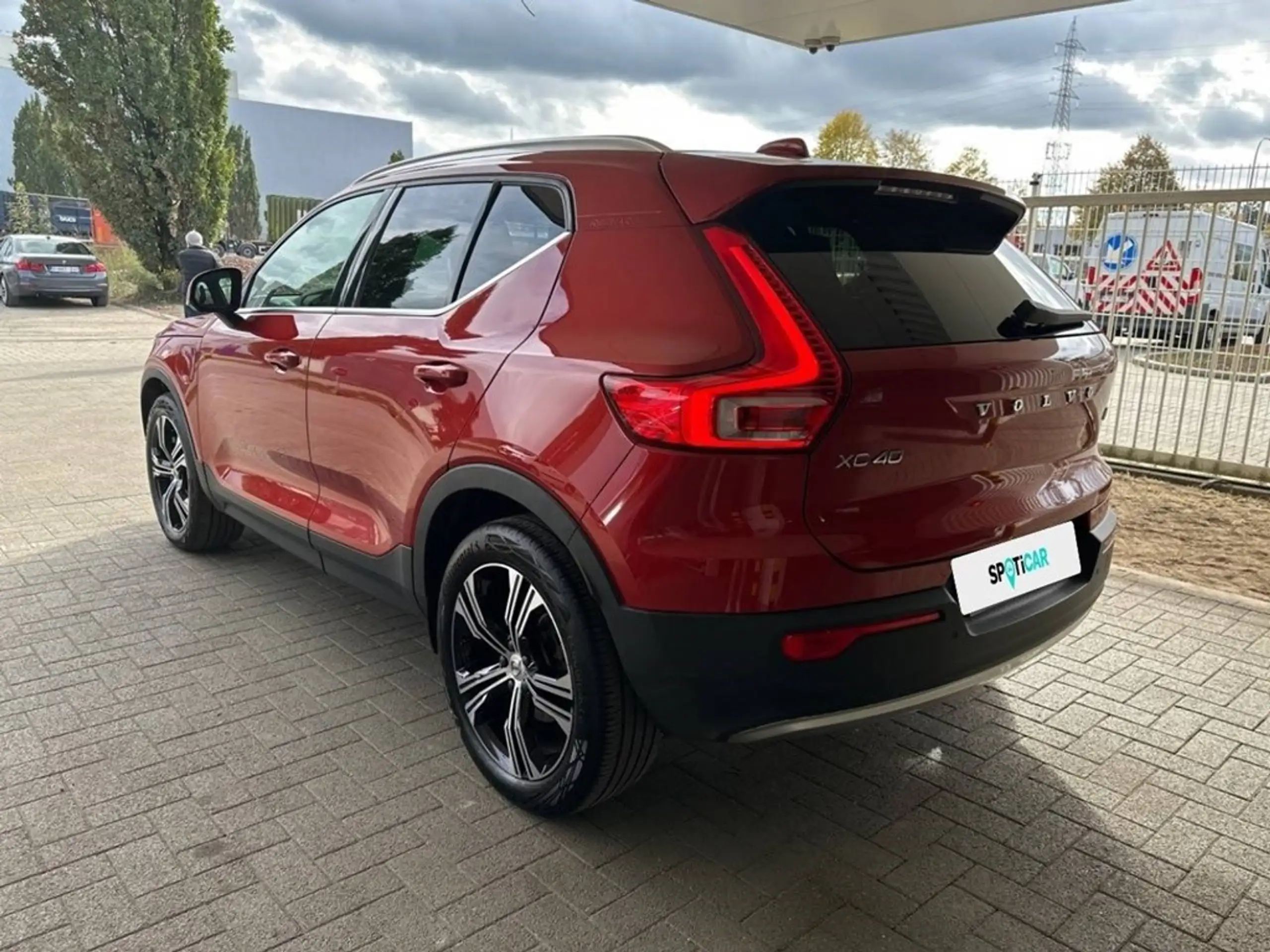 Volvo - XC40