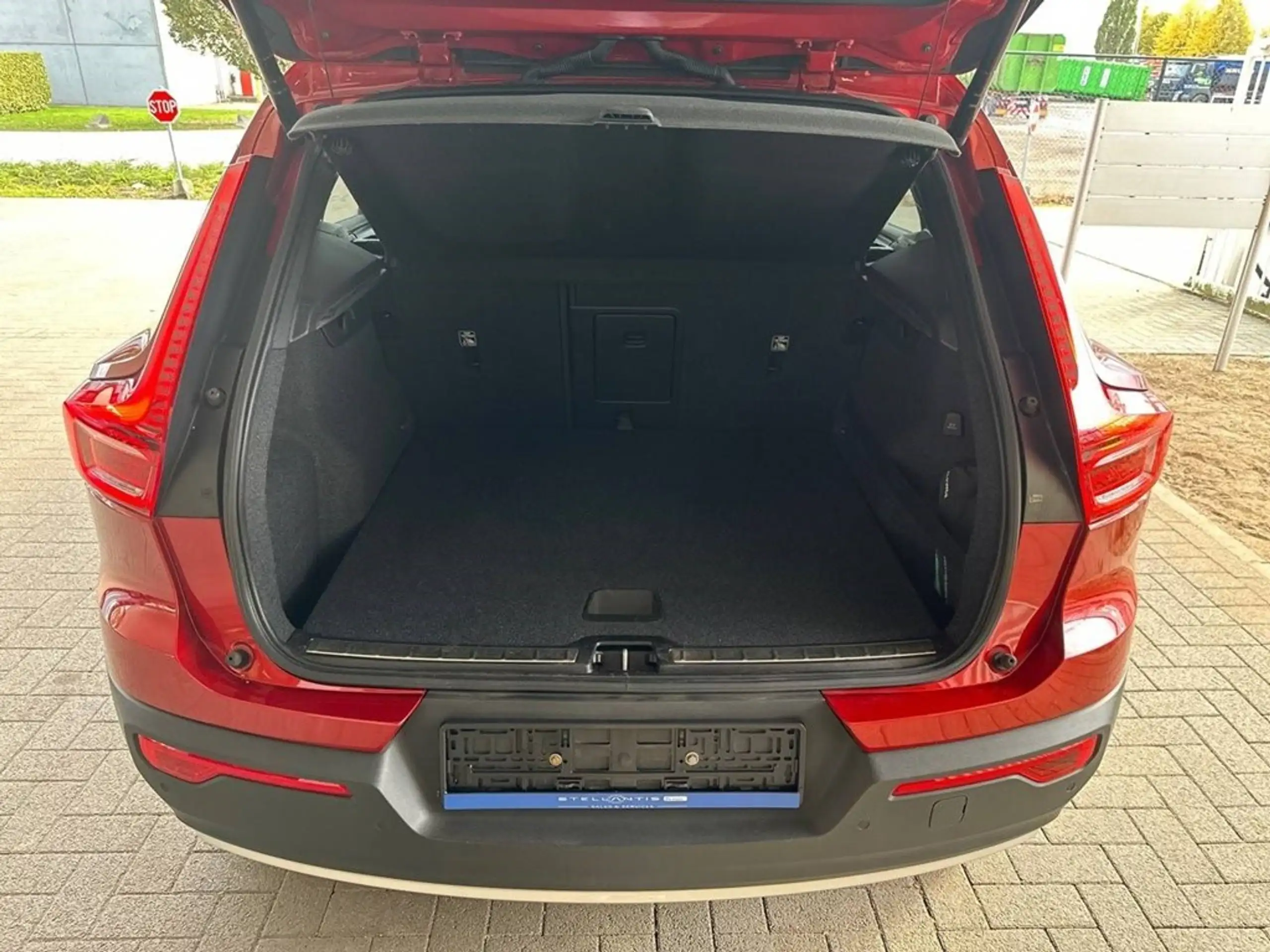 Volvo - XC40