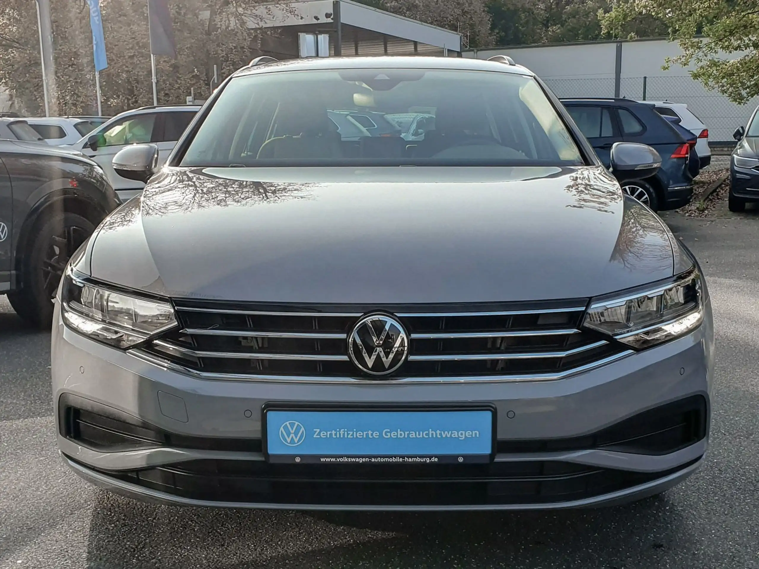 Volkswagen - Passat Variant