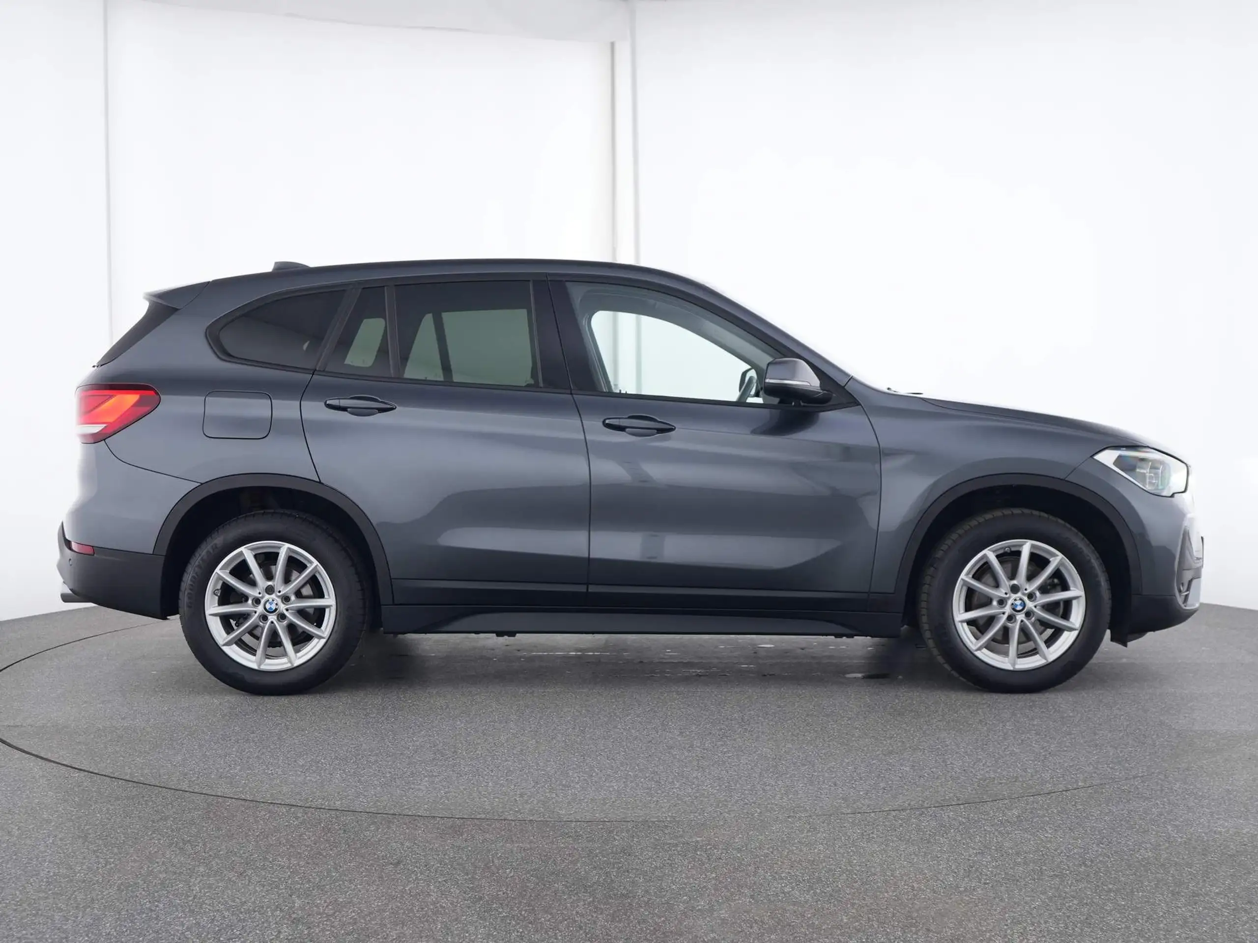 BMW - X1