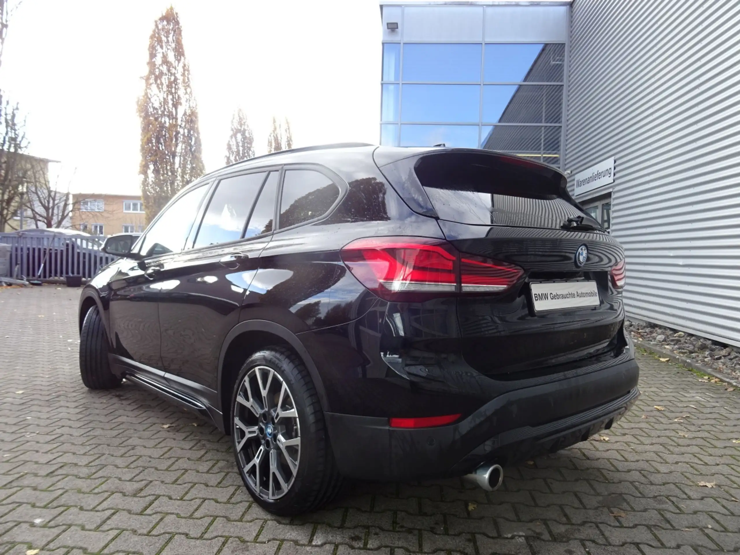 BMW - X1